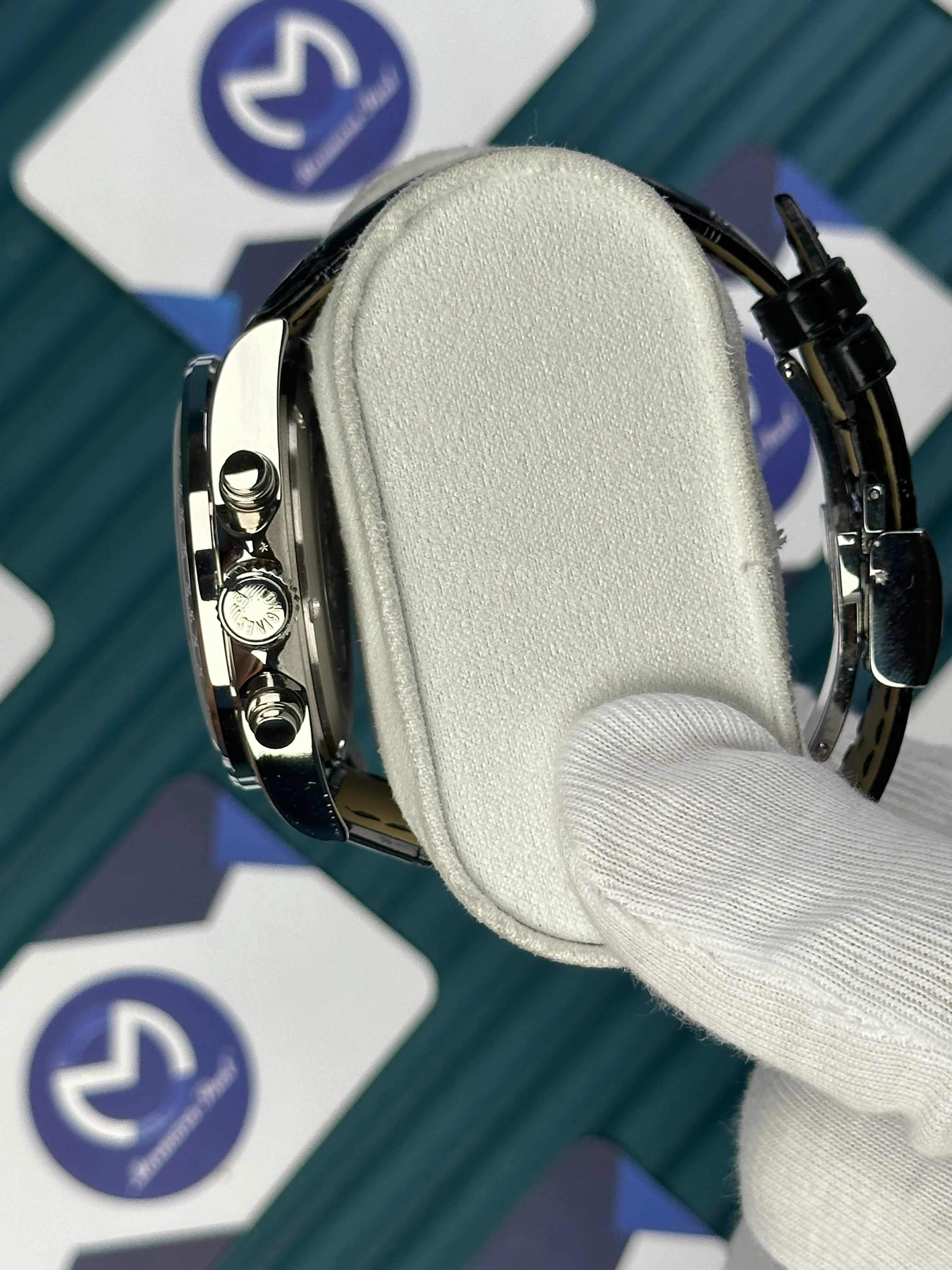 LONGINES CONQUEST AUTOMATIC WHITE DIAL BLACK CHRONOGRAPH BLACK LEATHER 