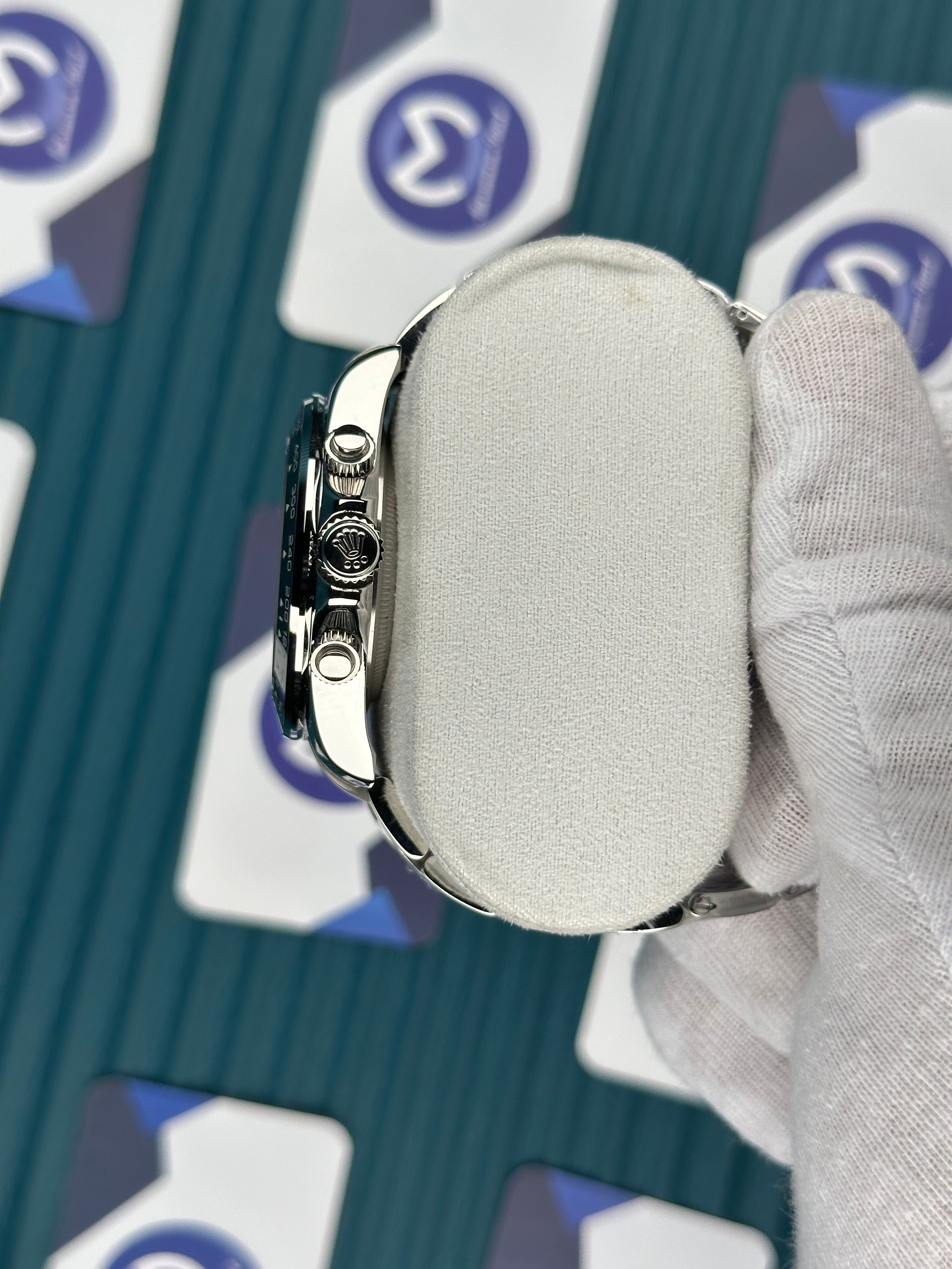 ROLEX DAYTONA WHITE DIAL PANDA SILVER OYSTER