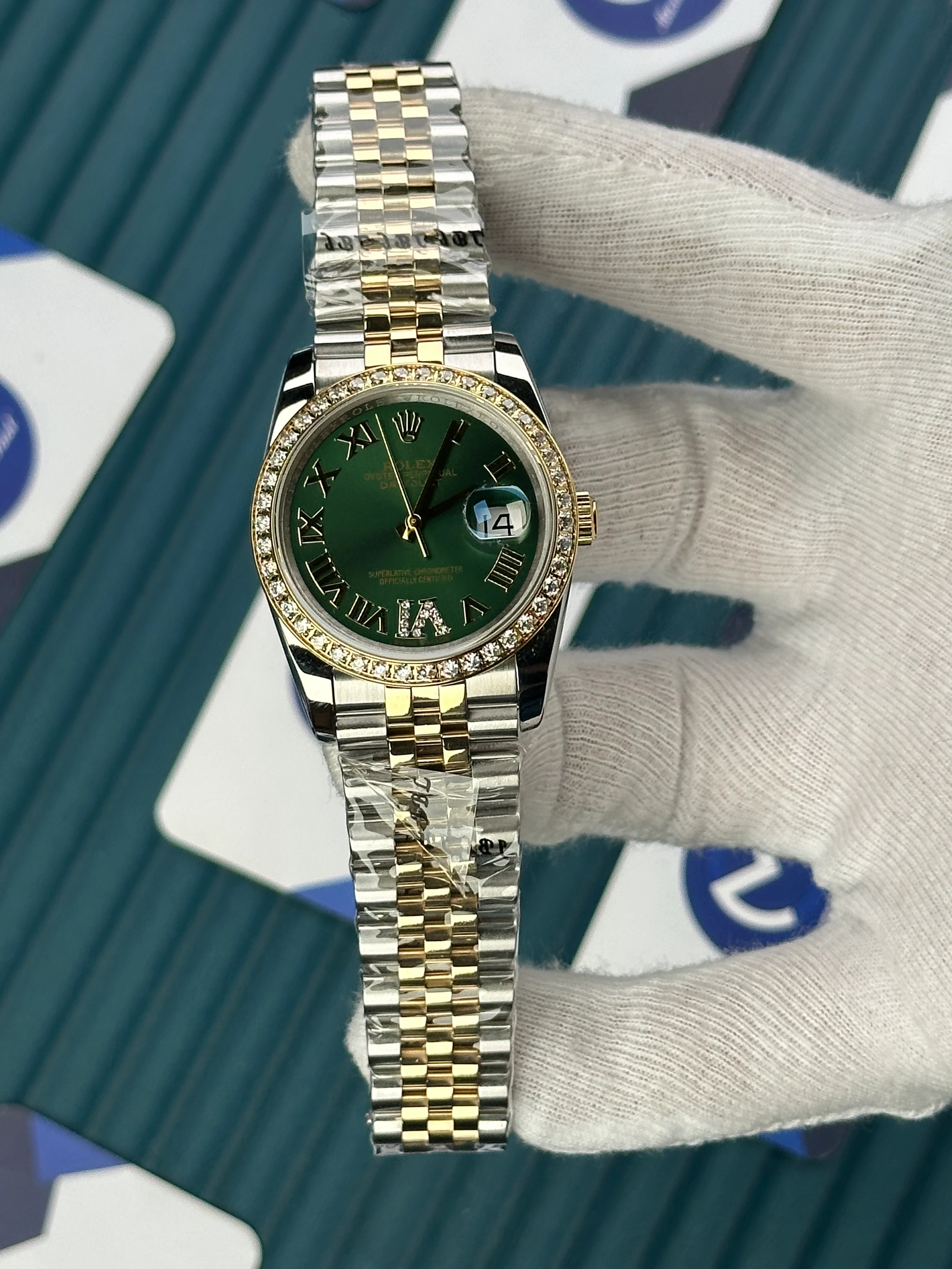 ROLEX 36 MM DATEJUST GREEN DIAL ROMA DIAMOND INDEX DIAMOND BEZEL GOLD-SILVER JUBILE 