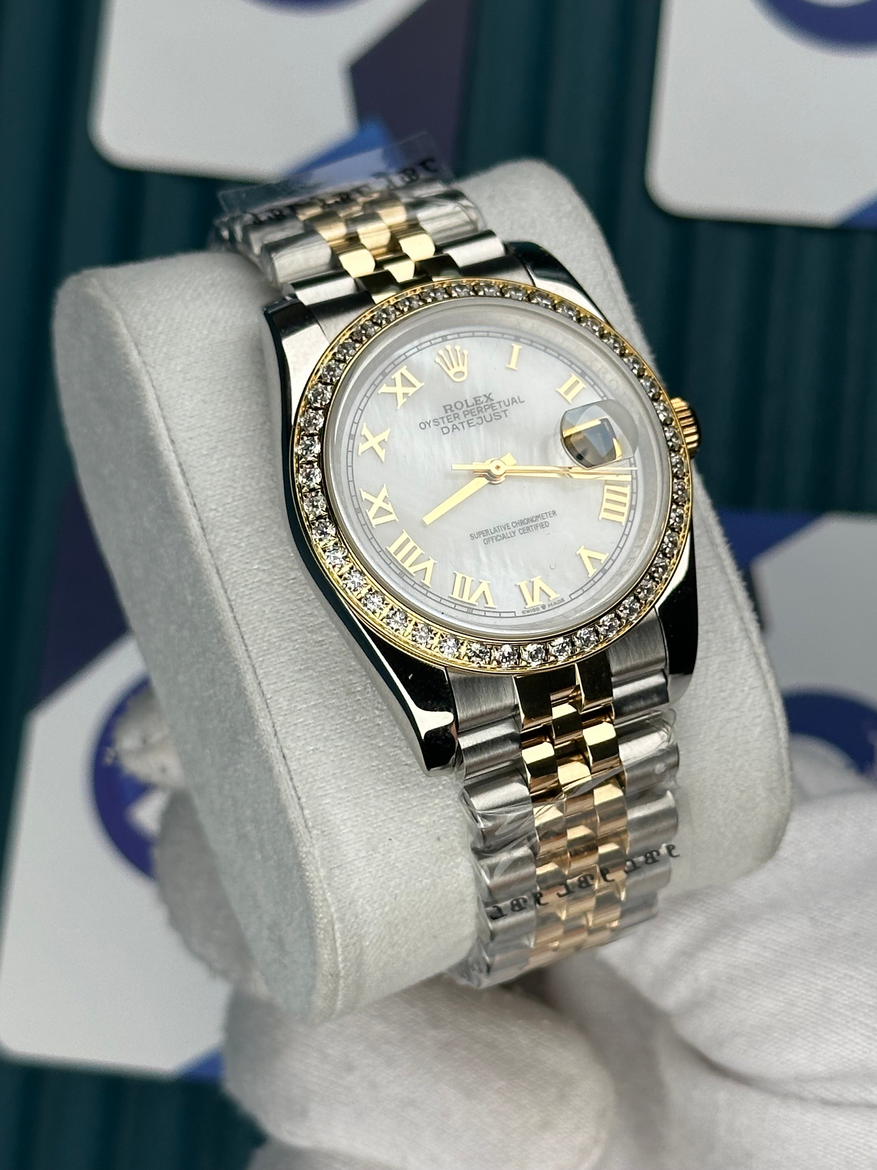 ROLEX 36 SEDEF BEYAZ KADRAN PIRLANTA BEZEL GOLD-SILVER JUBILEE