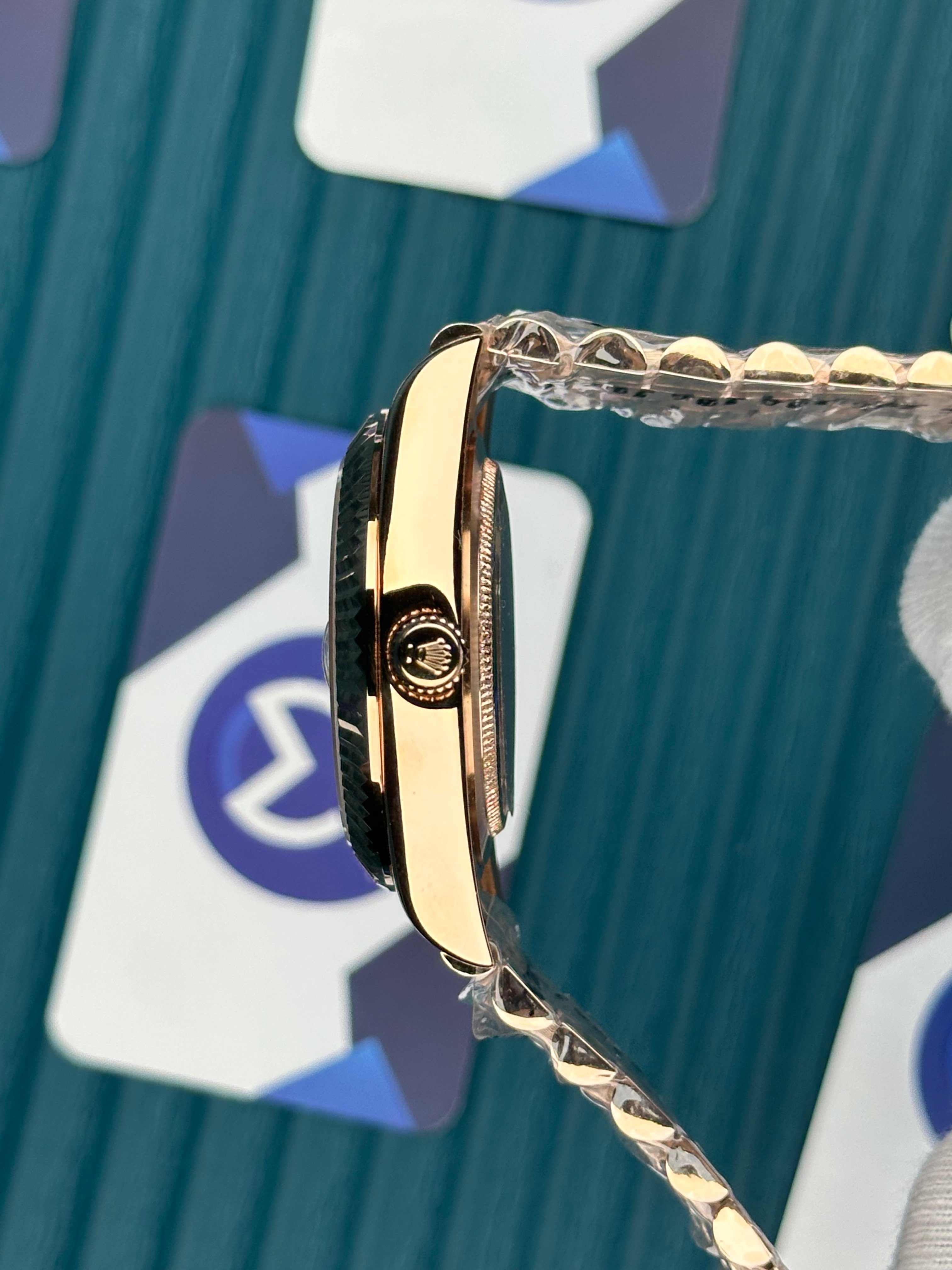 ROLEX SKY-DWELLER GREY DIAL ROSE JUBILE