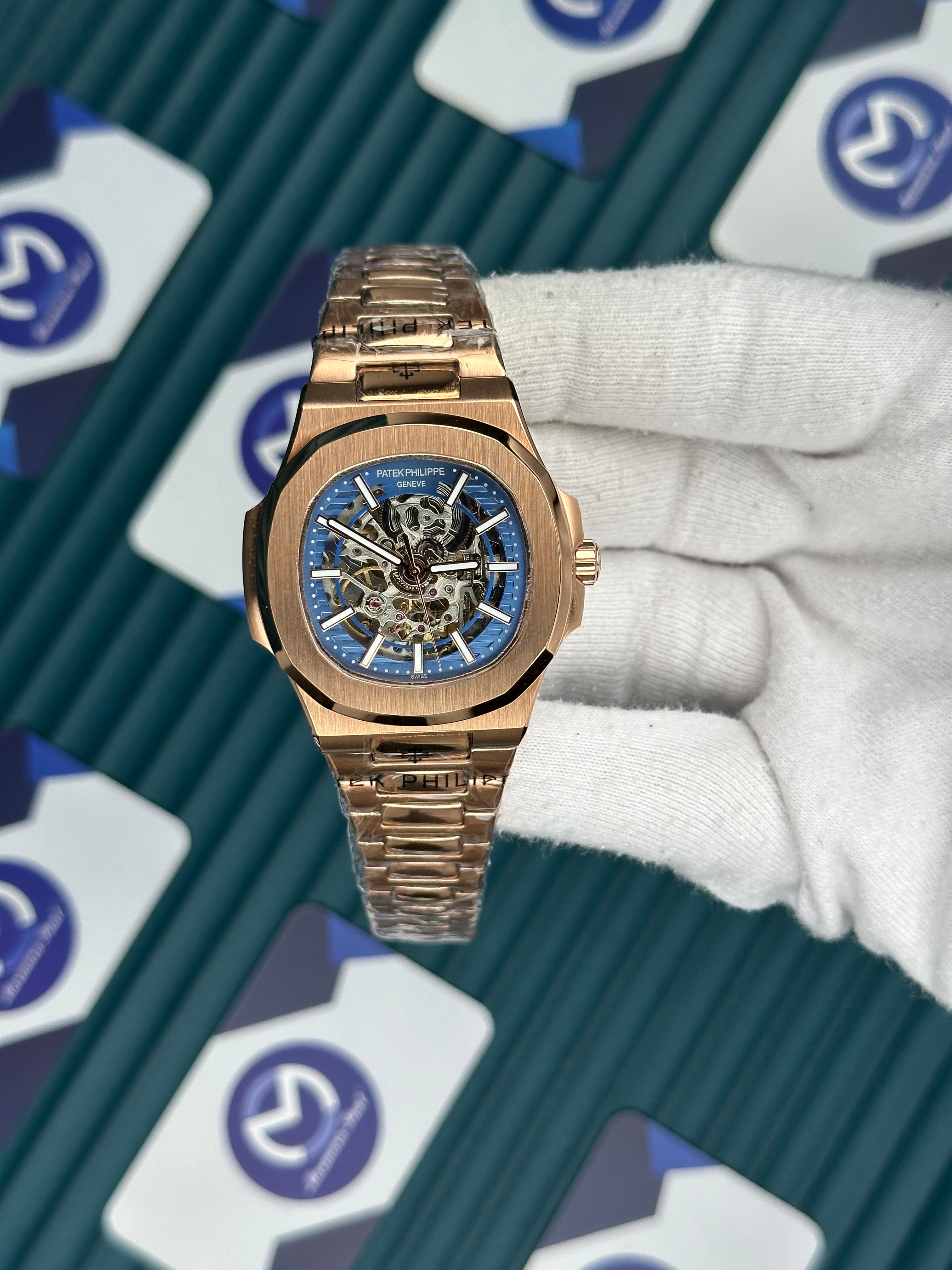 Patek Philippe Rose Gold Nautilus Mavi İskelet