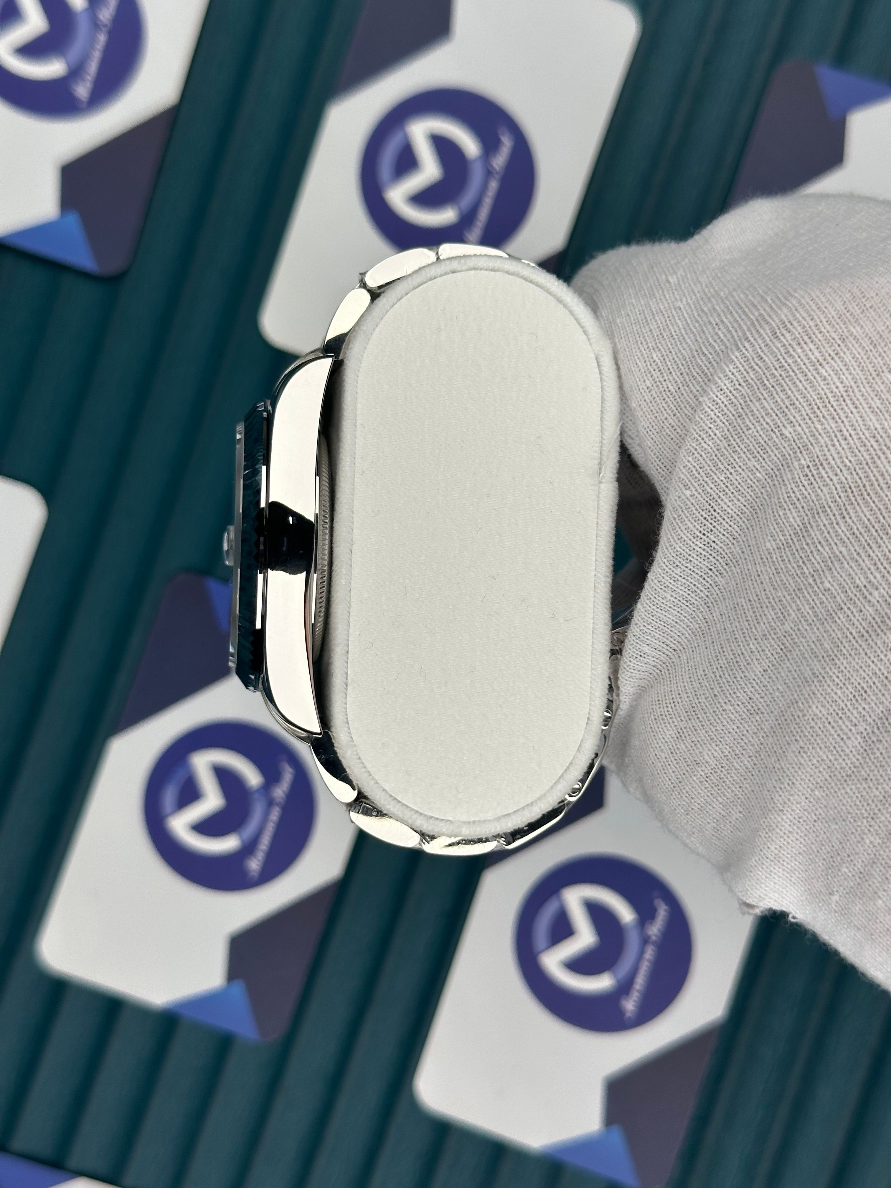 ROLEX DATEJUST BLUE DIAL ROMA INDEX SILVER OYSTER