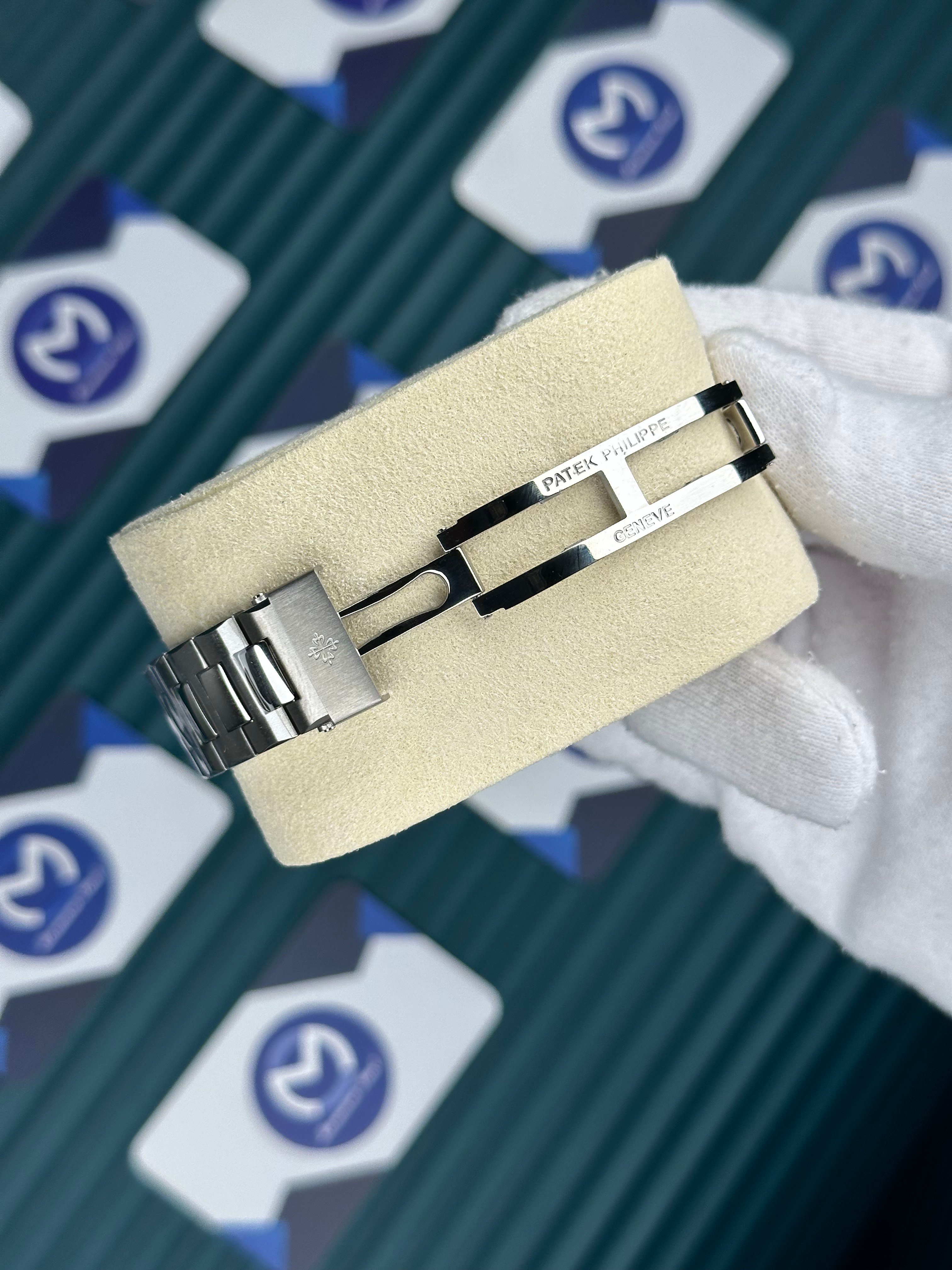 Patek Philippe Haki Yeşil Nautilus