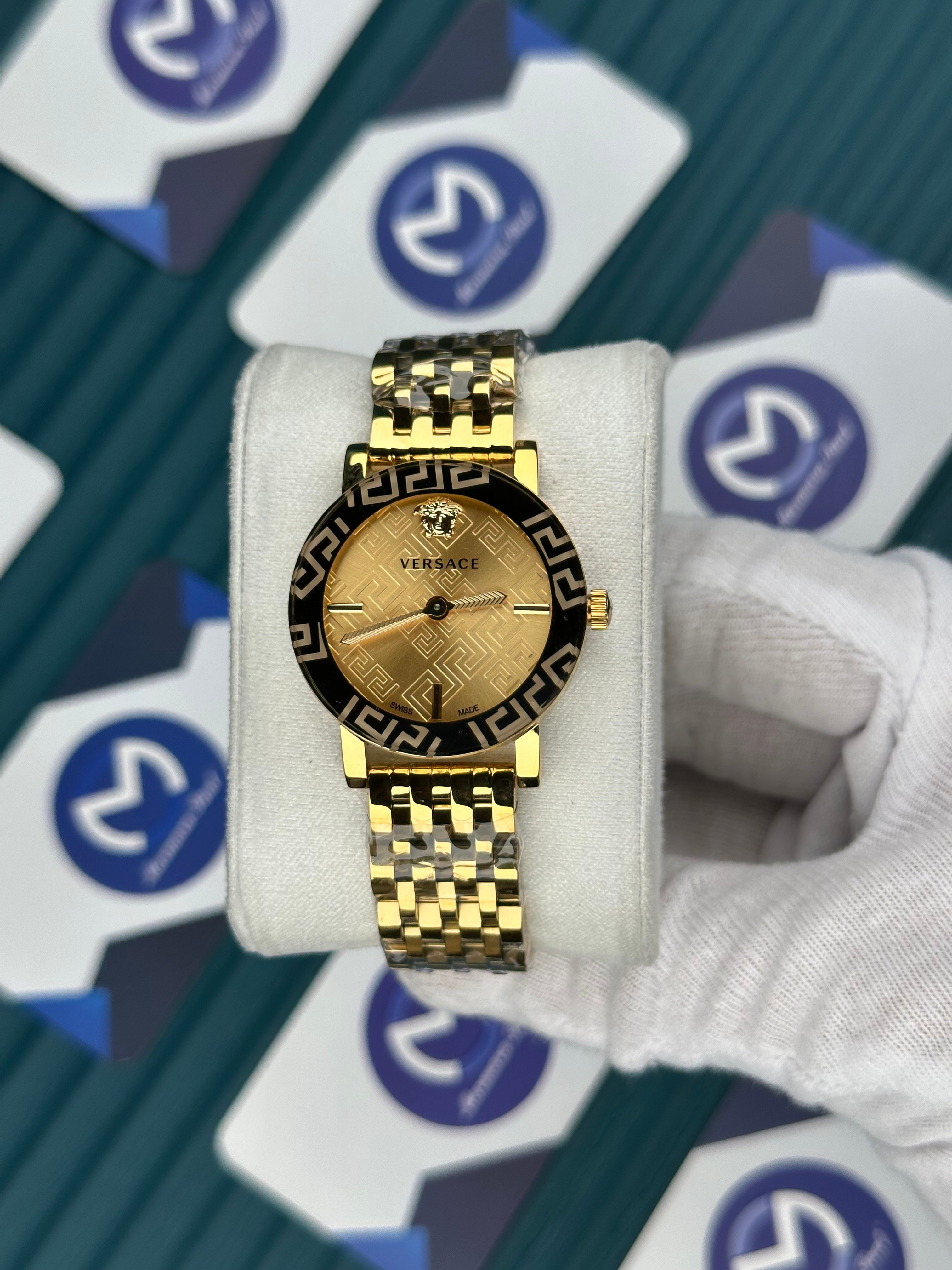 VERSACE DESENLİ AYNALI BEZEL DESENLİ GOLD