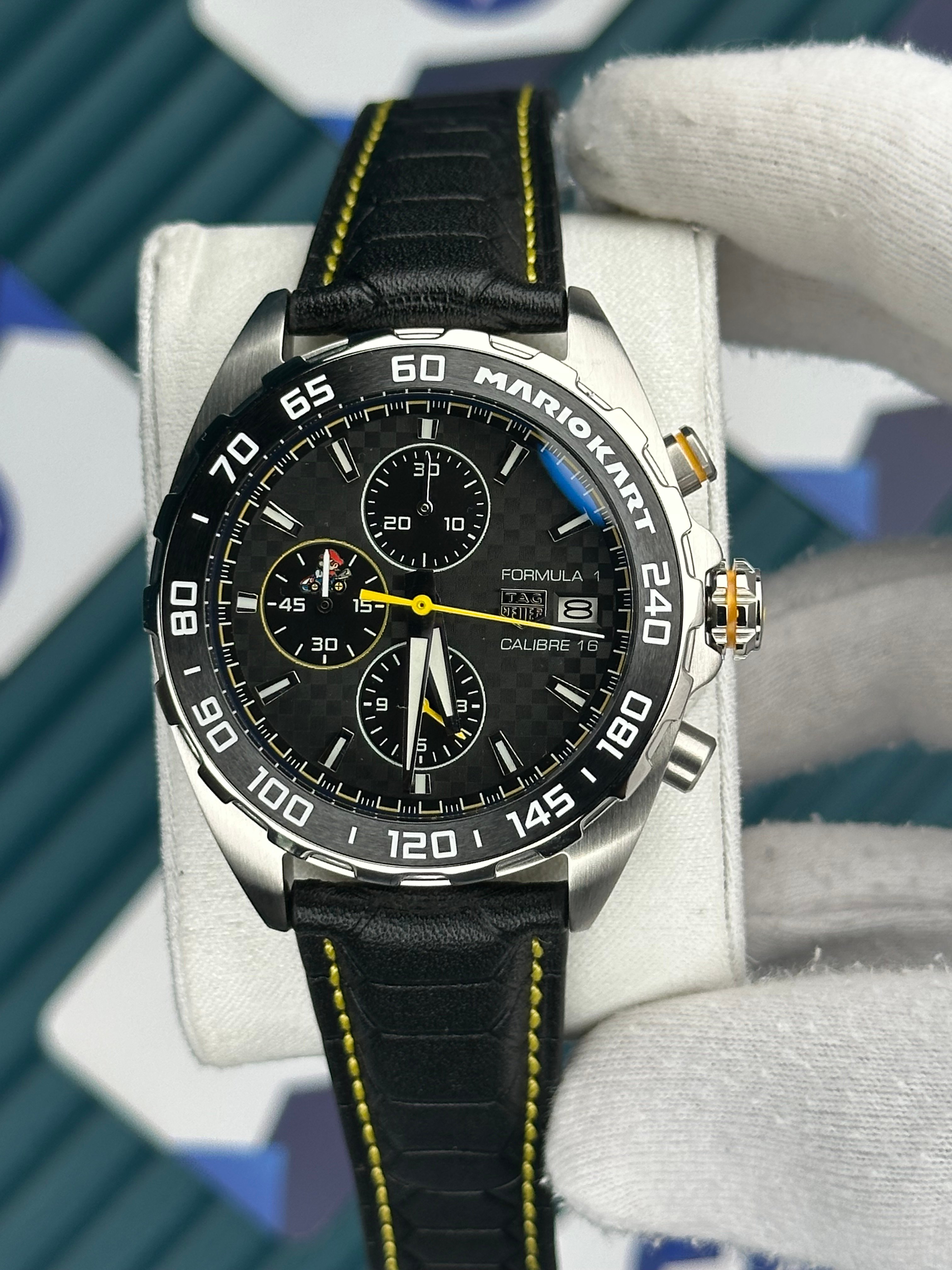 Tagheuer Formula 1 Calibre 15 Deri Kordon Sarı Şerit Detay