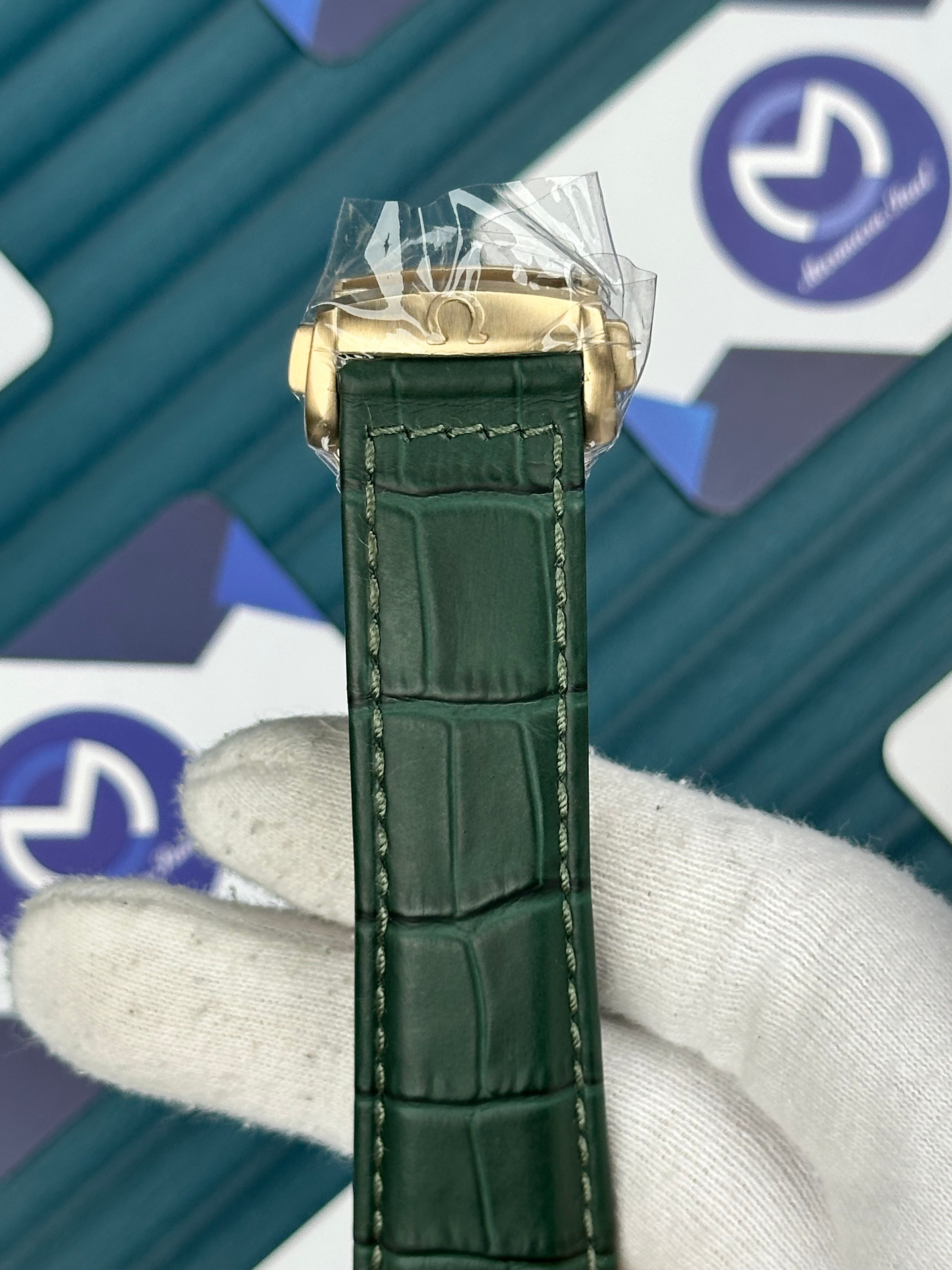 Omega Speedmaster Moonshine Gold Moonwatch