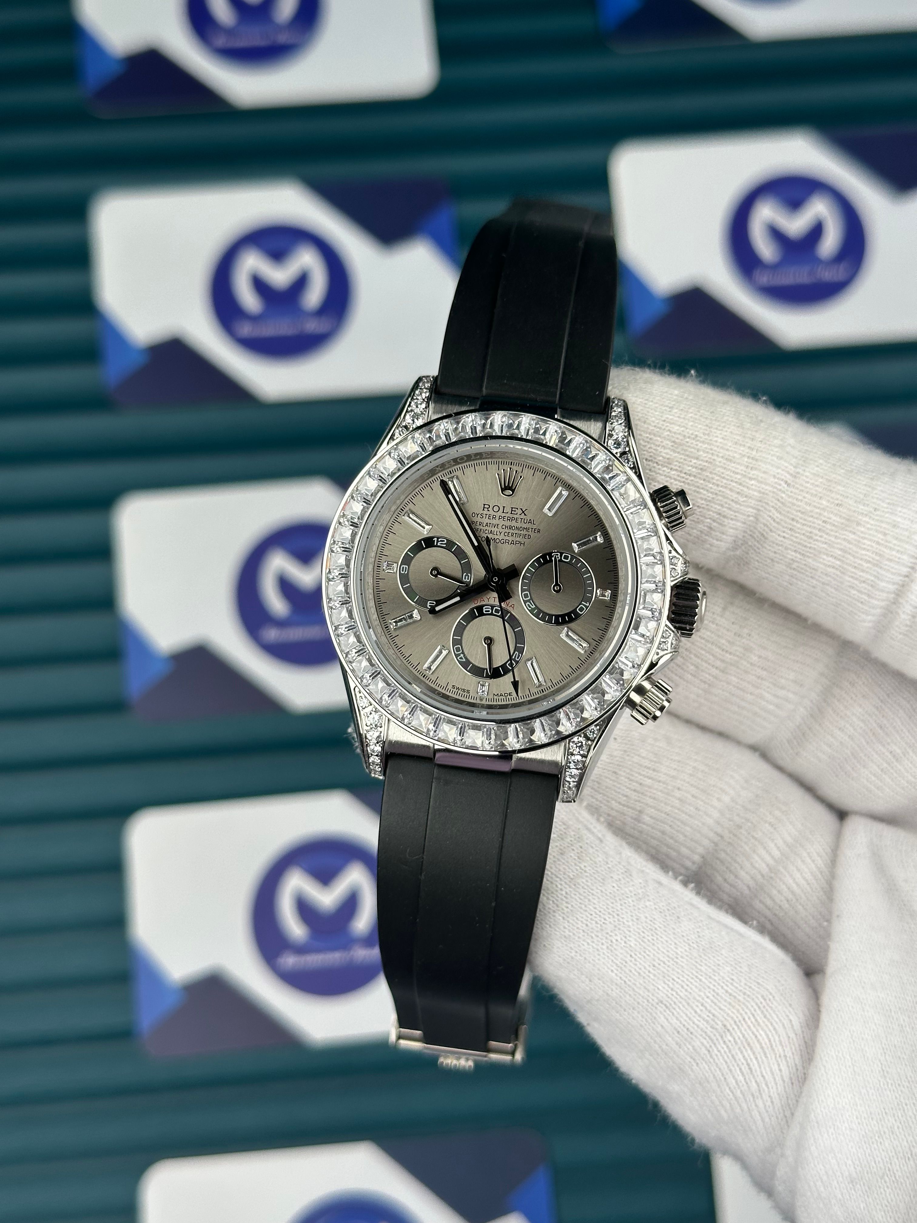 Rolex Daytona Gri Kadran Pırlanta Taşlı Bezel Oysterflex
