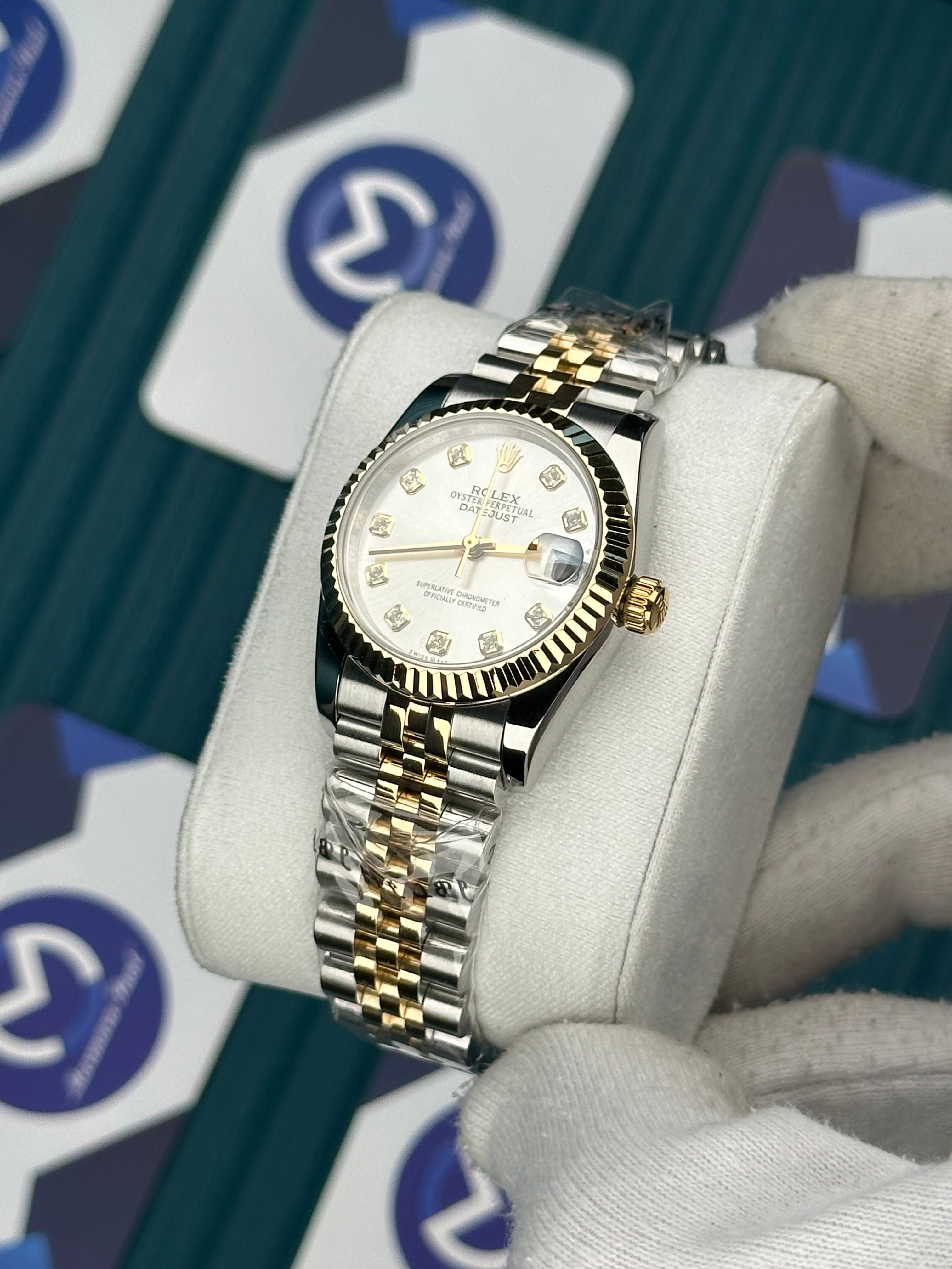 ROLEX 31 DIAMOND INDEX WHITE DIAL GOLD-SILVER JUBILEE