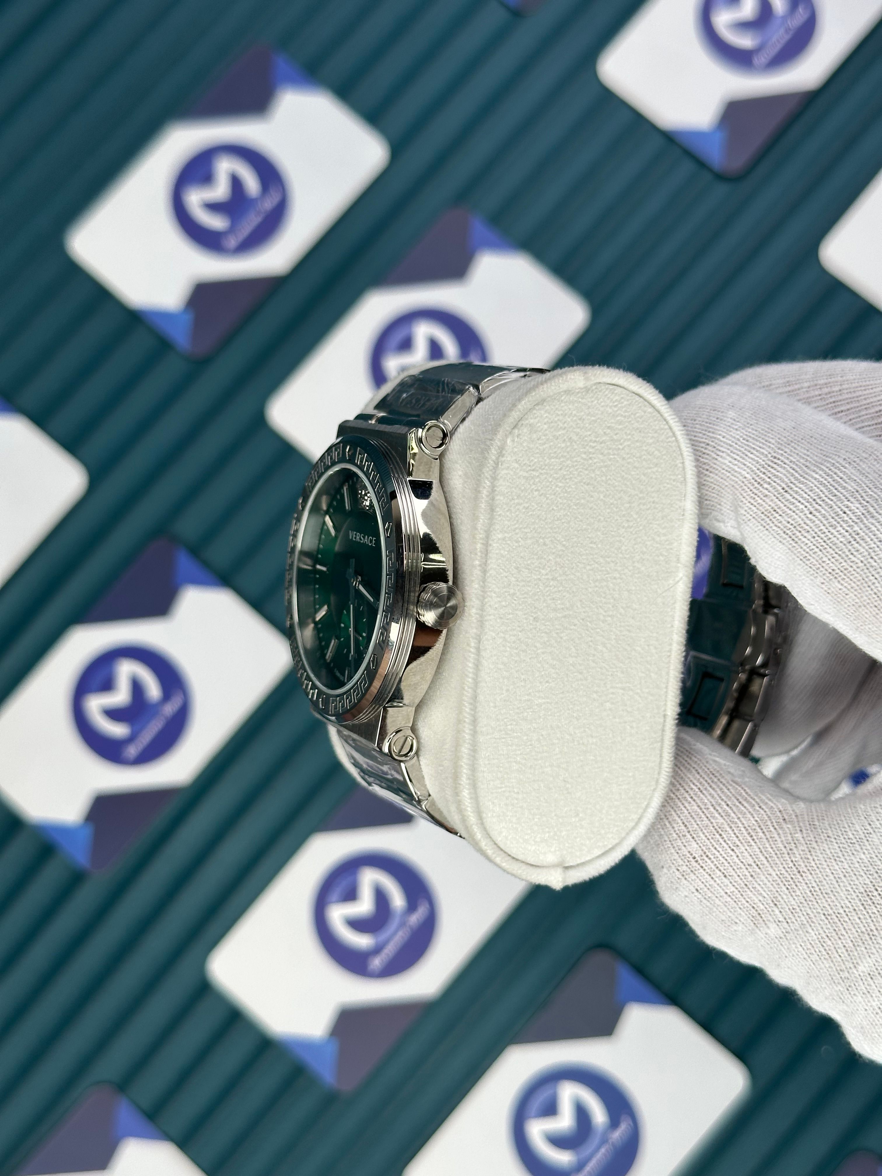 VERSACE GREEN DIAL SECOND CHRONOGRAPH SILVER