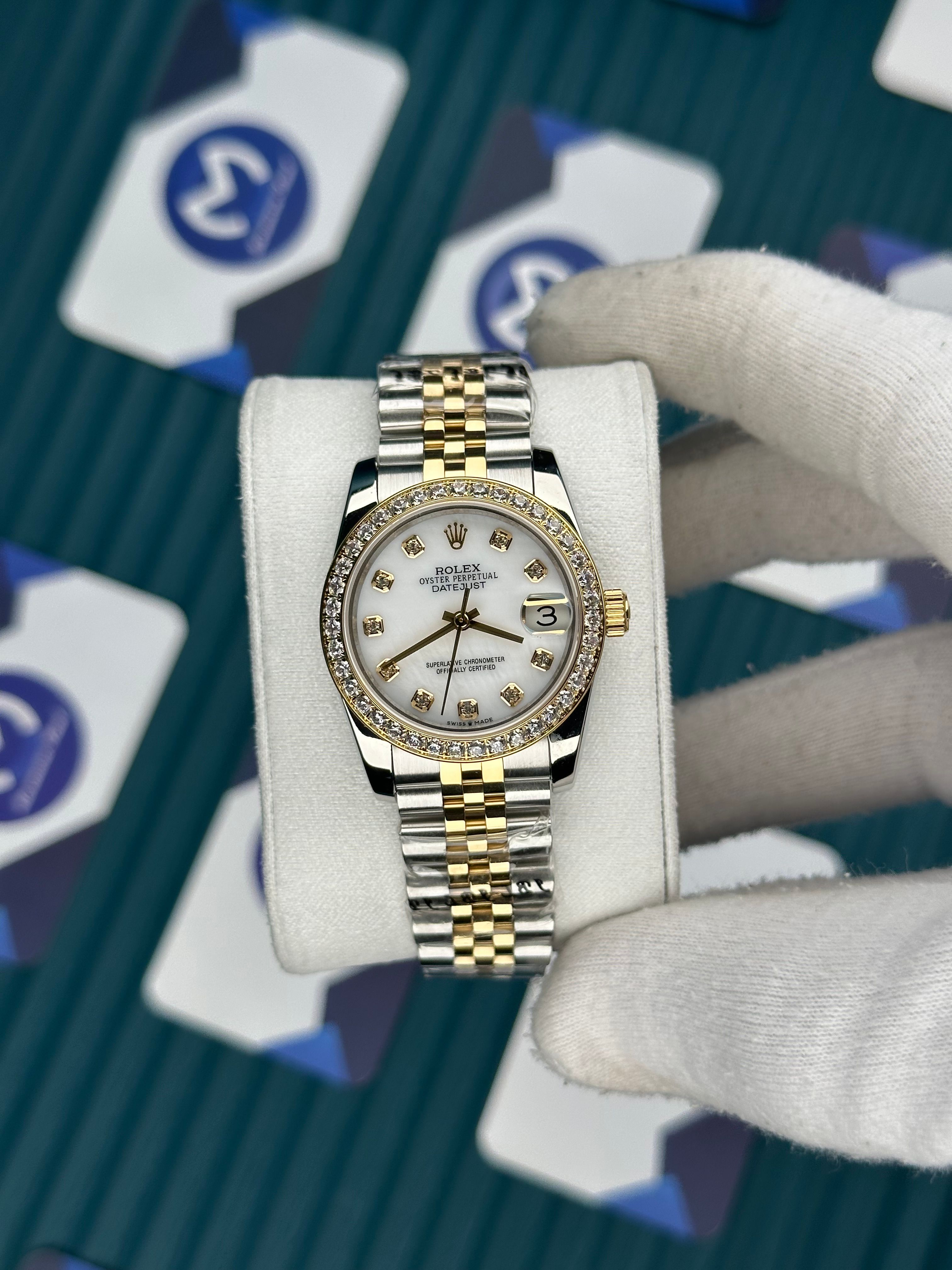 ROLEX 31 SEDEFLİ BEYAZ KADRAN PIRLANTA BEZEL INDEX GOLD-SILVER JUBILEE