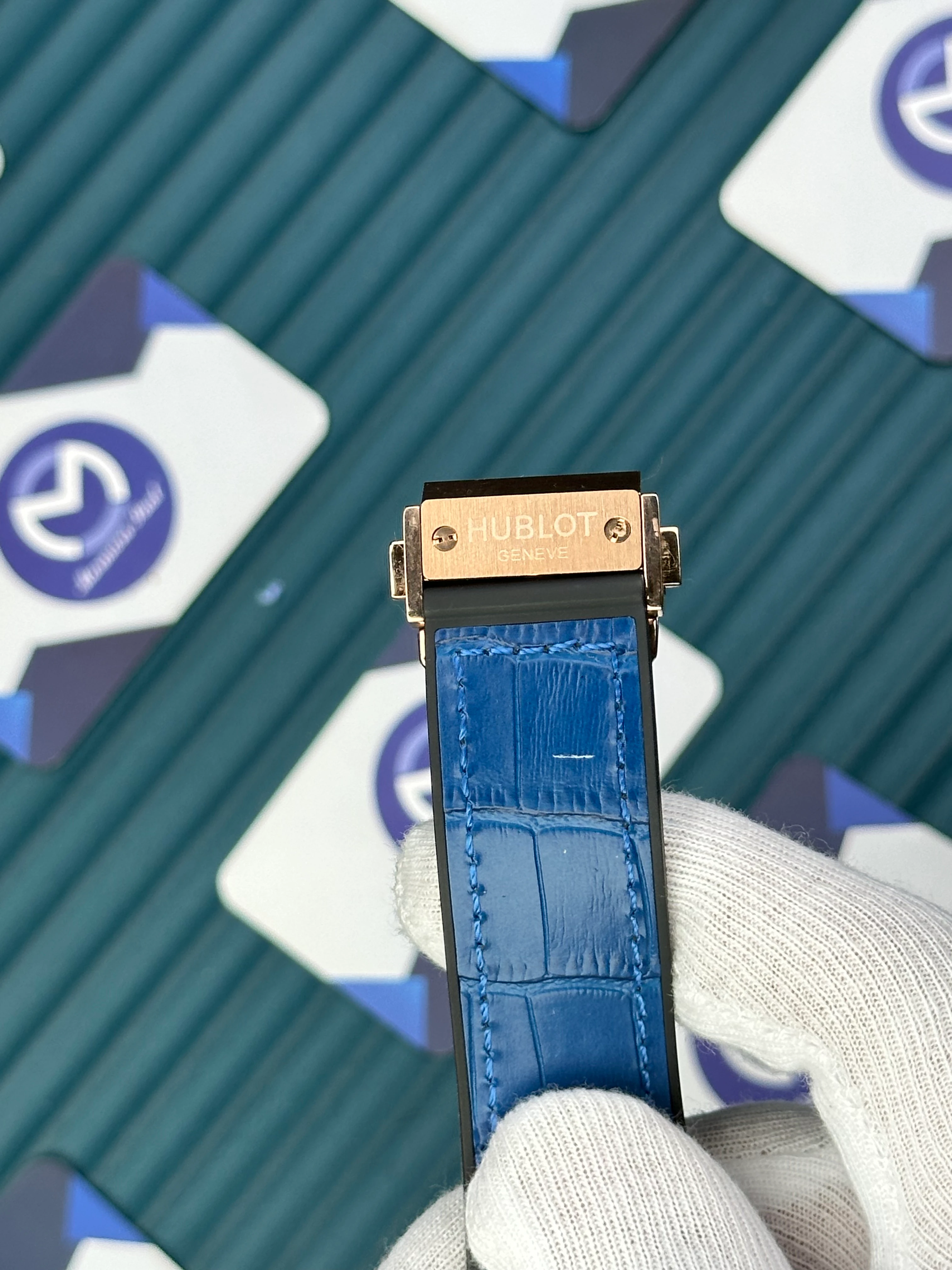 HUBLOT GENEVE AUTOMATIC VENDOME BLUE DIAL AND LEATHER CORD ROSE CASE