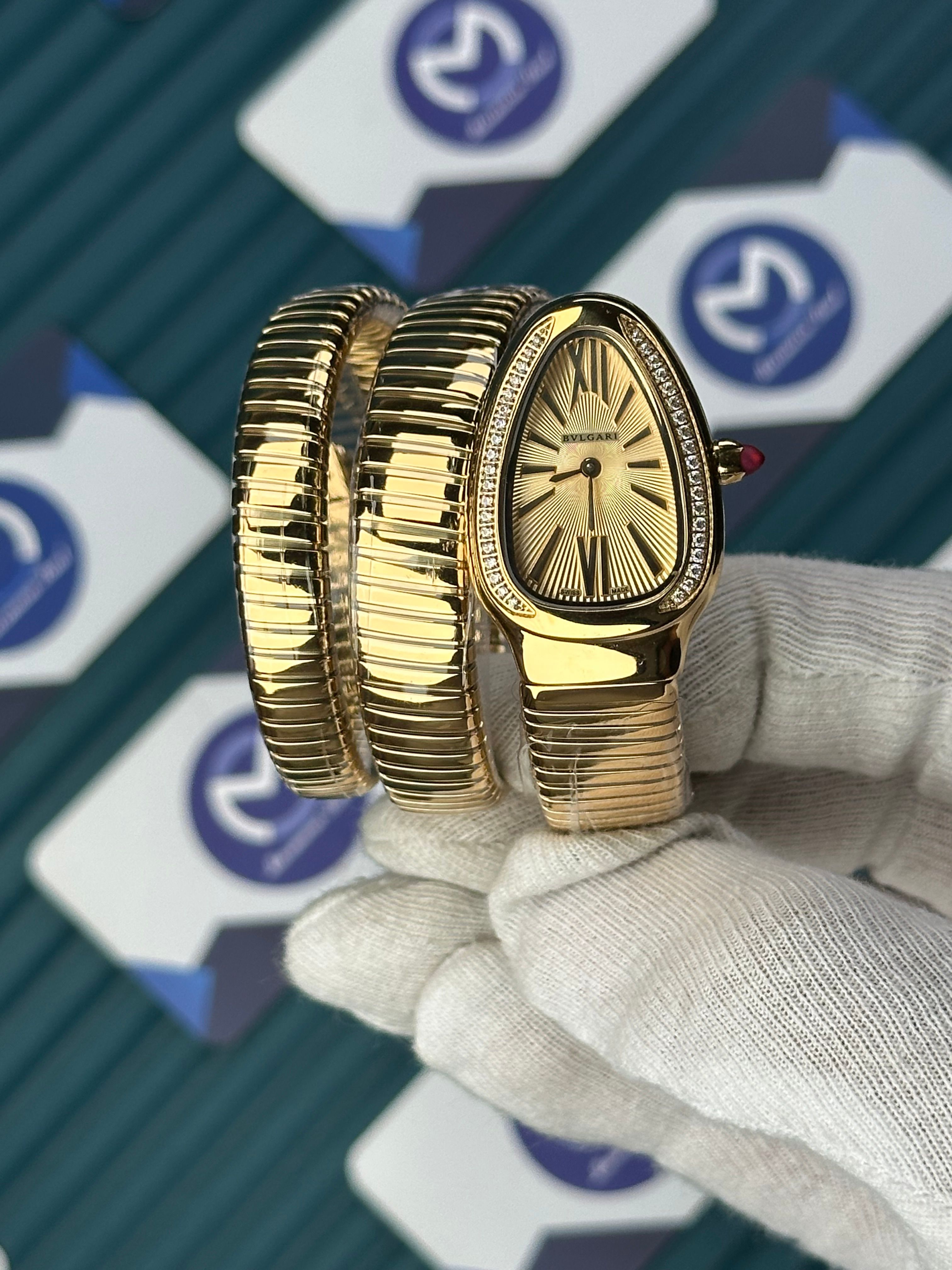BVLGARI SERPENTI GOLD DIAL DIAMOND BEZEL GOLD LONG TUBOGAS