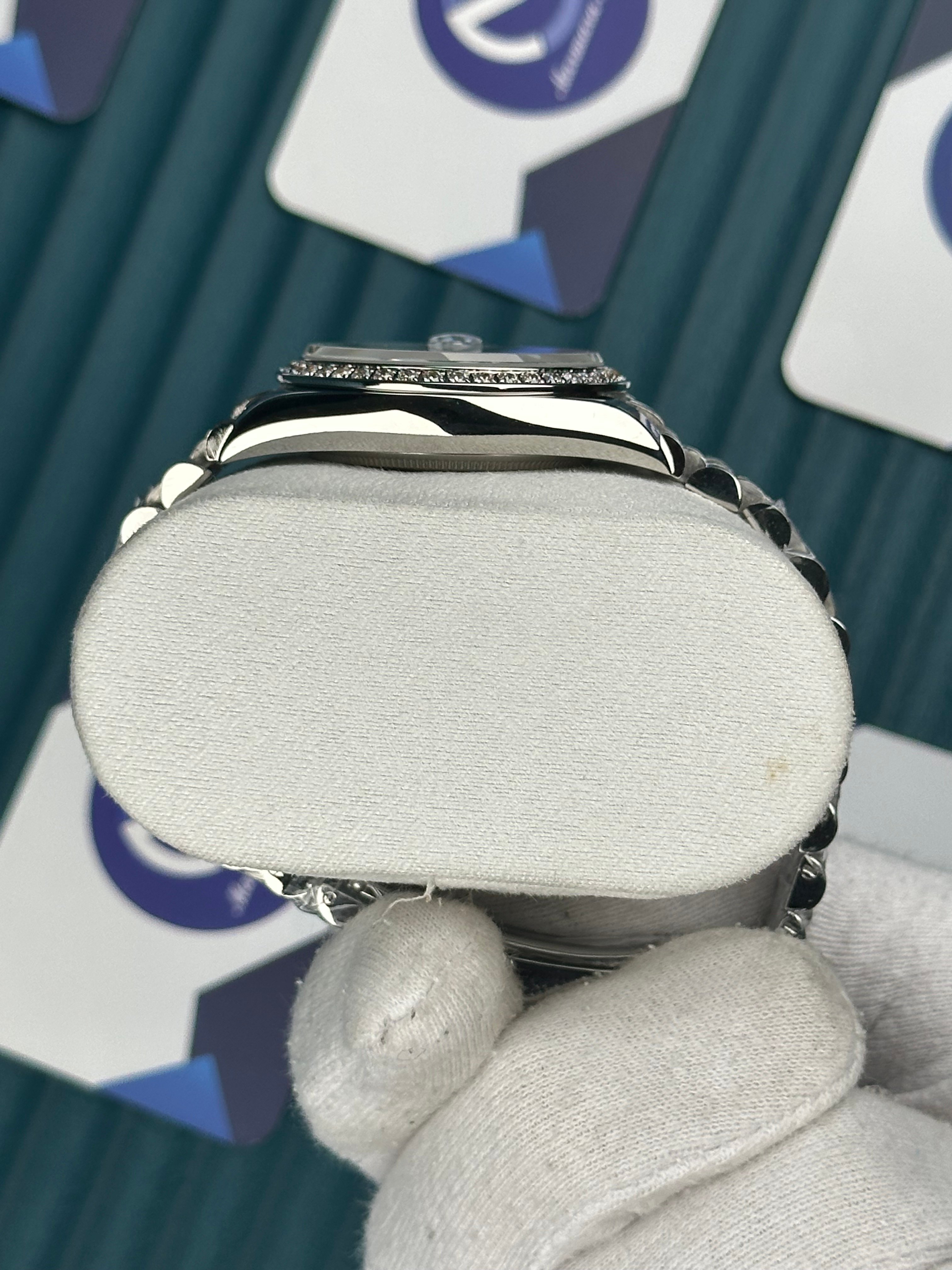 ROLEX 36 MAVİ KADRAN PIRLANTA BEZEL SILVER JUBILEE