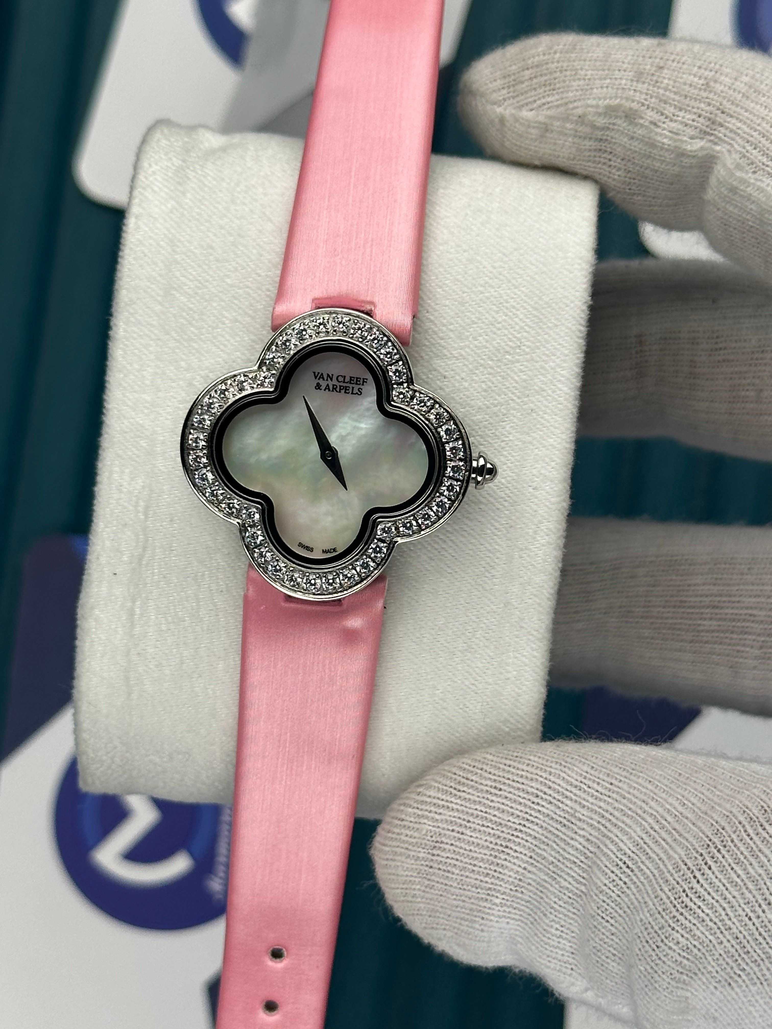 VAN CLEEF & ARPELS WHITE DIAL DIAMOND BEZEL SILVER CASE PINK LEATHER CORD