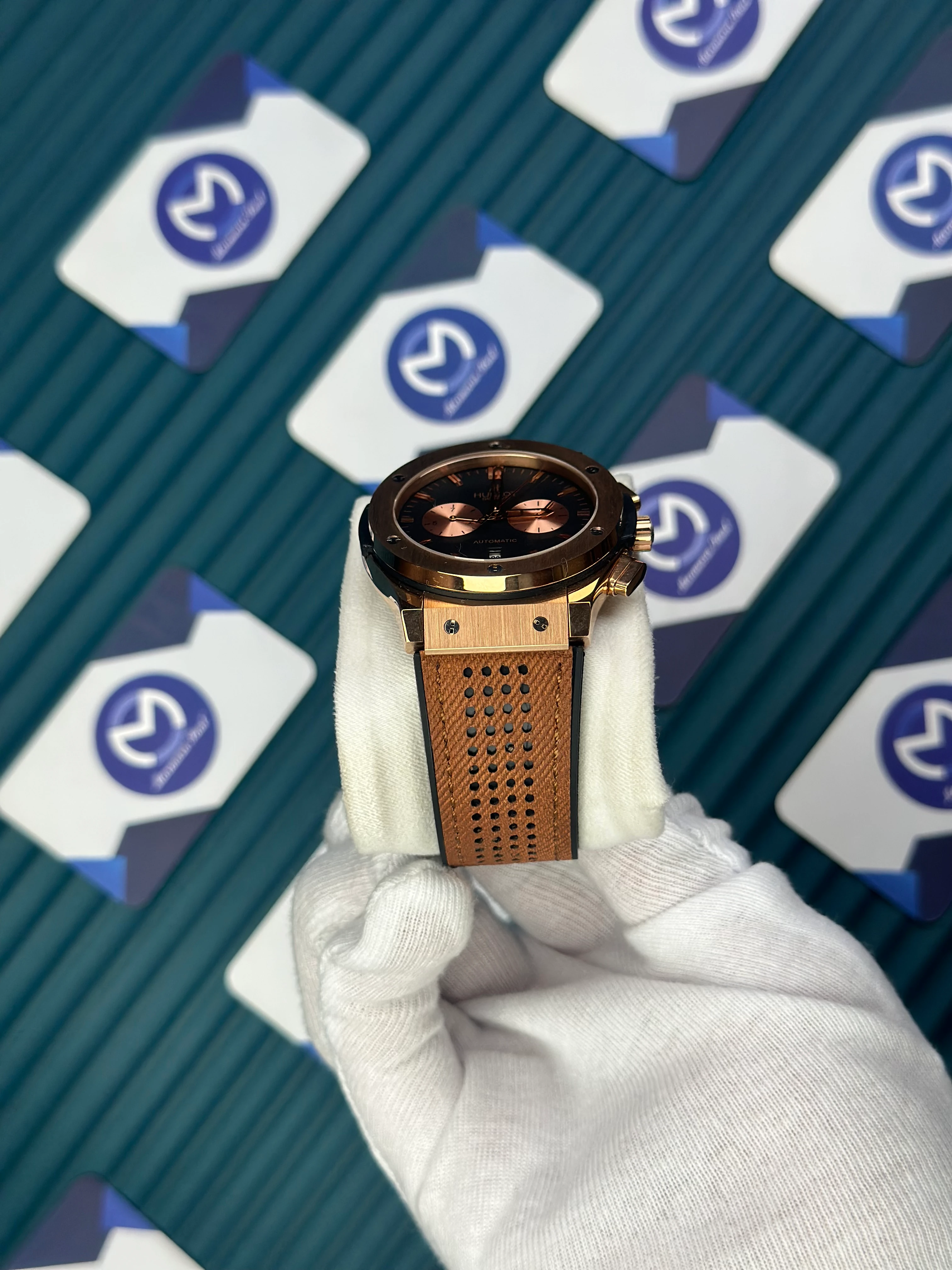 HUBLOT AUTOMATIC CLASSIC FUSHION VENDOME BLACK DIAL CHRONOGRAPH BEIGE LEATHER CORD 