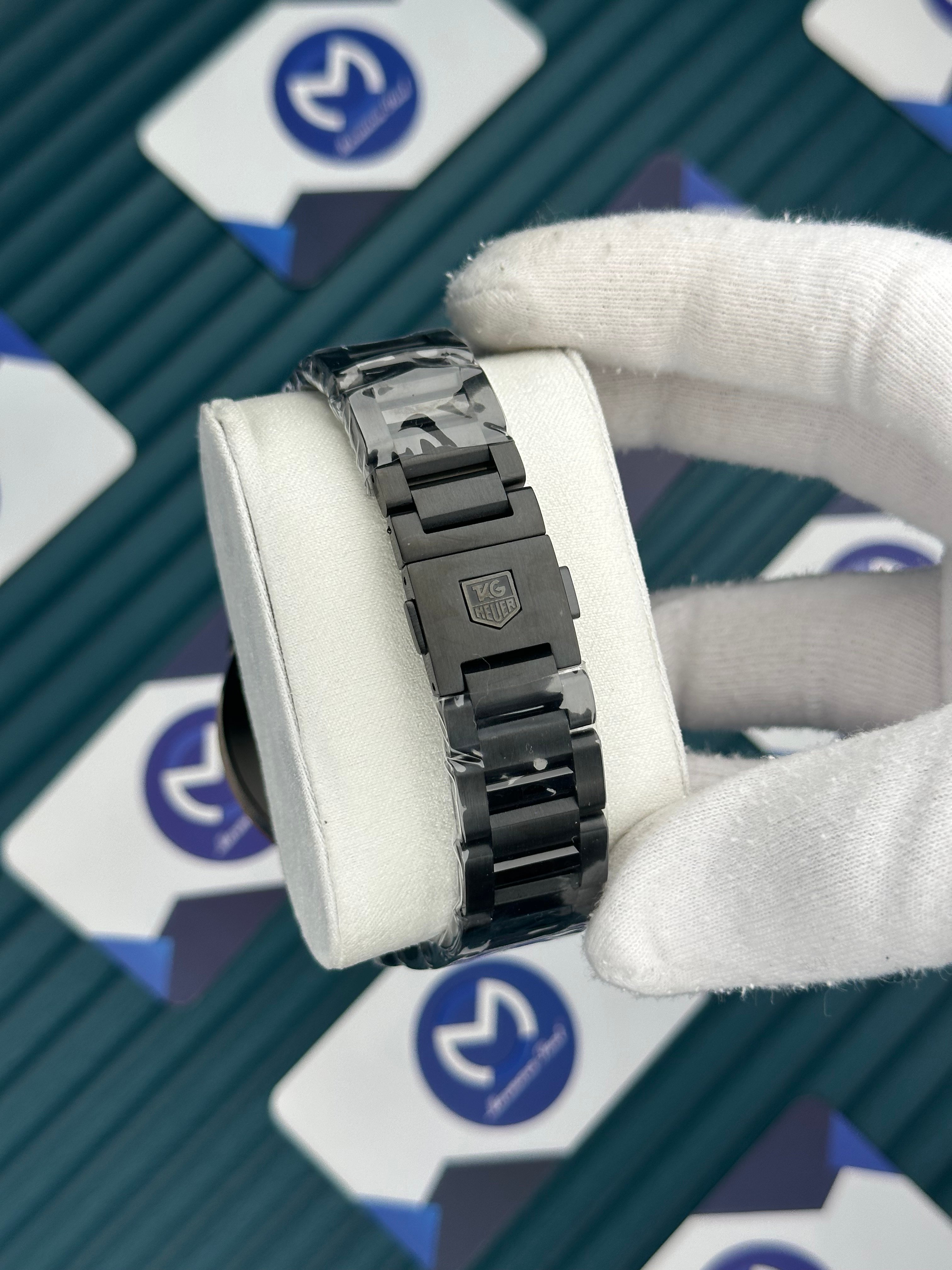 Tagheuer Carrera Calibre Heuer 1 Otomatik İskelet Karbon