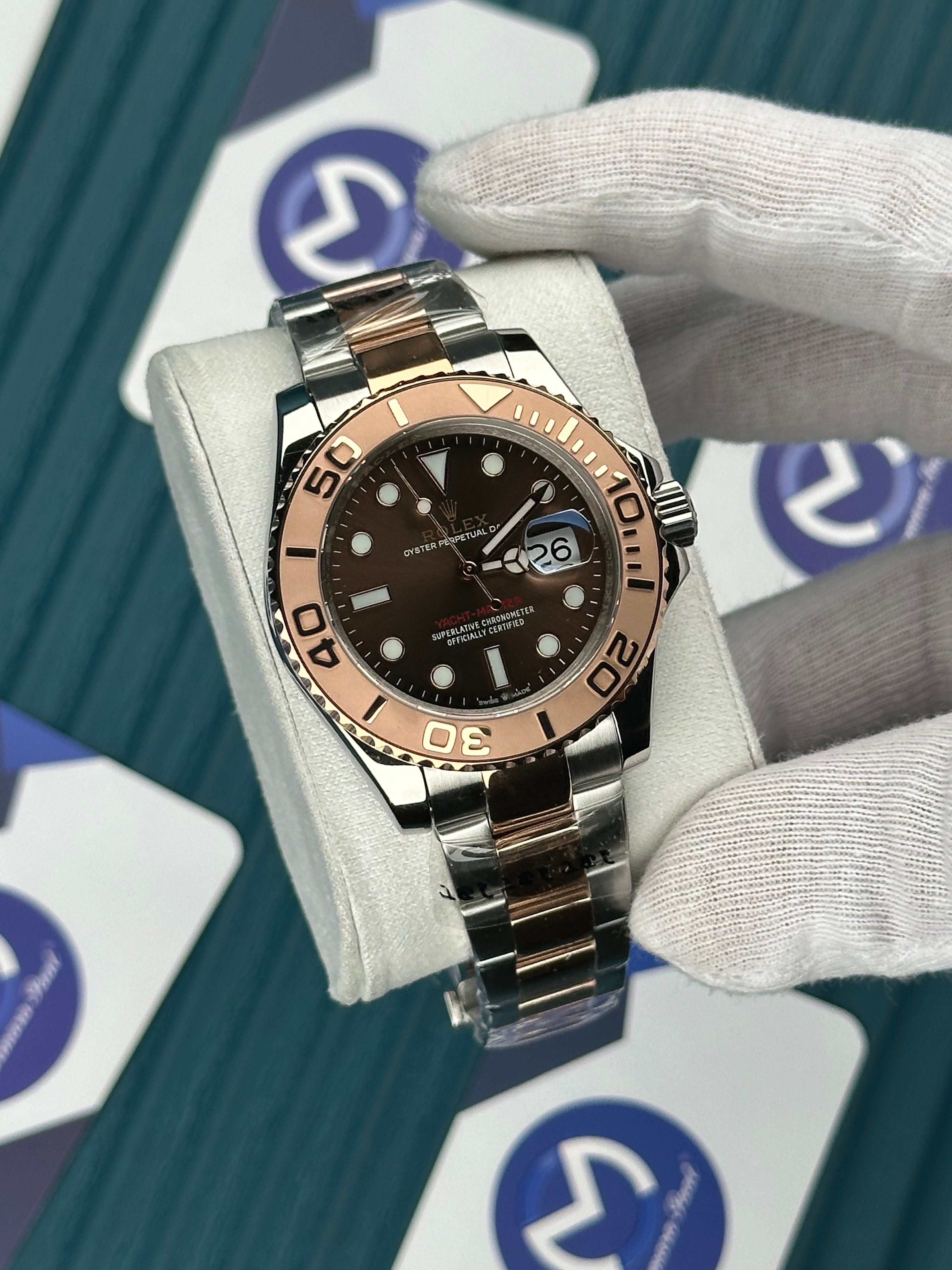 ROLEX YACHT-MASTER BROWN DIAL ROSE BEZEL ROSE-SILVER OYSTER