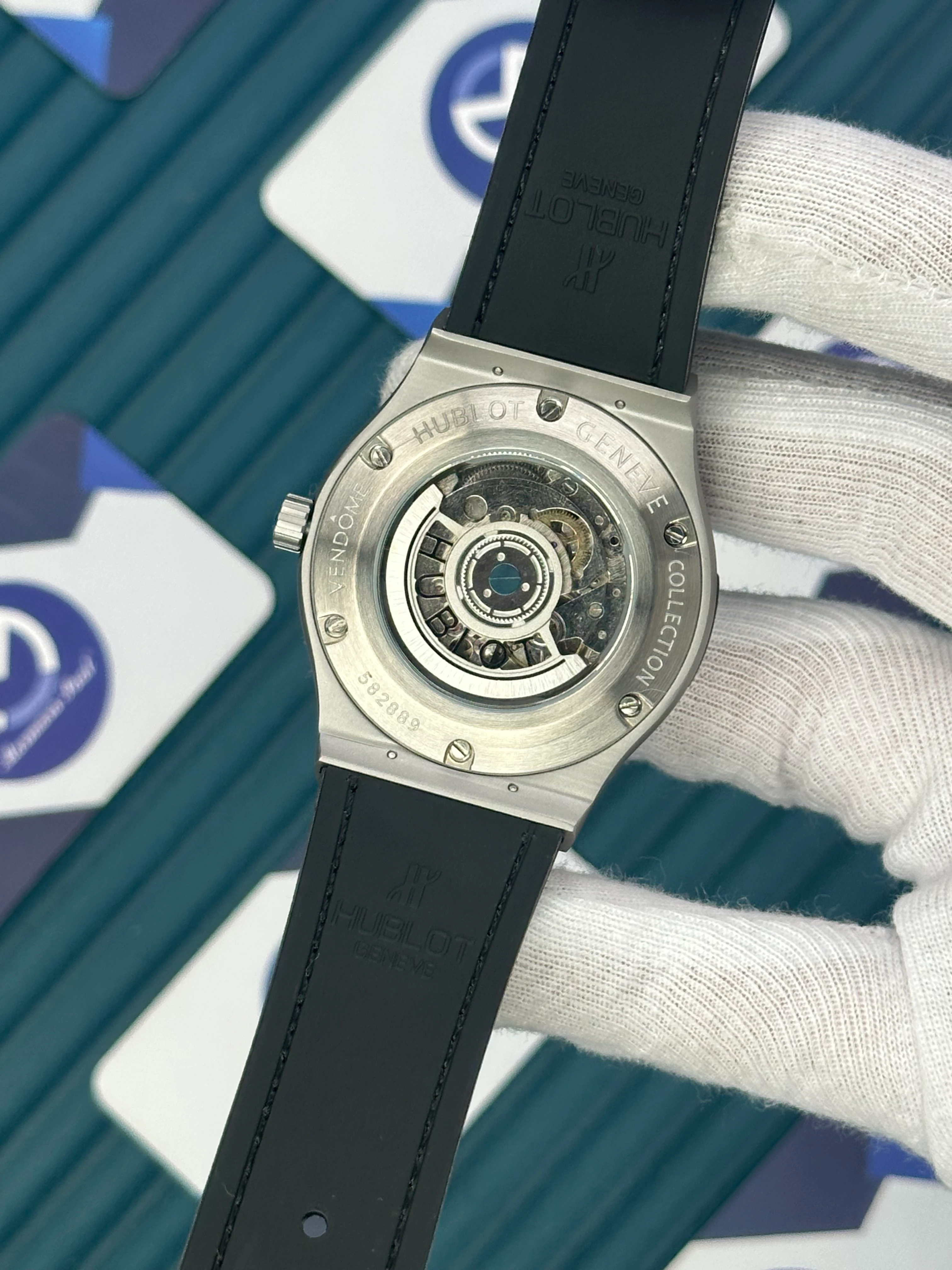 HUBLOT GENEVE AUTOMATIC VENDOME NUMBER INDEX CREAM LEATHER CORD 