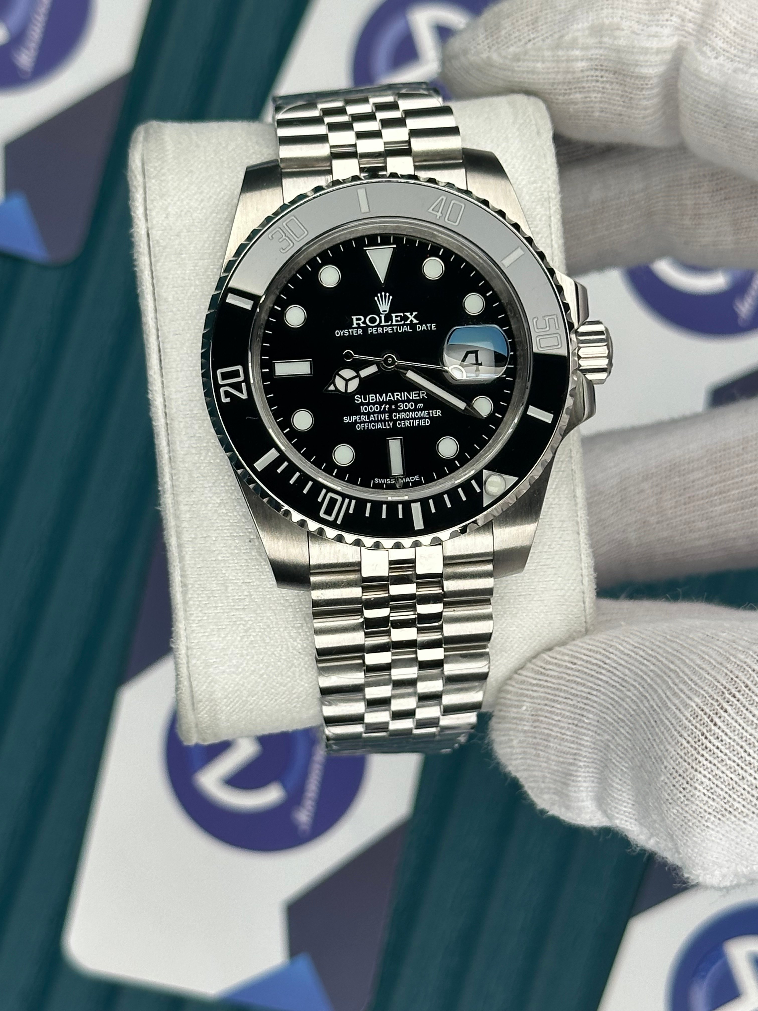 ROLEX SUBMARINER BLACK DIAL SILVER JUBILE