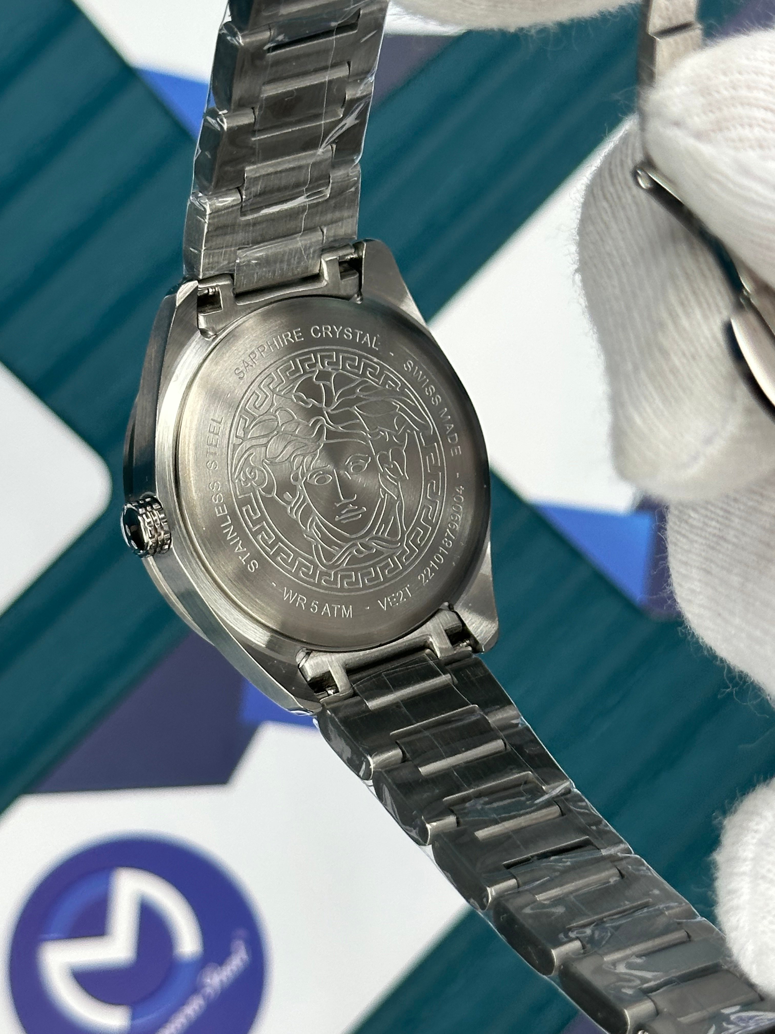 VERSACE 36 DESENLİ SİYAH KADRAN DESENLİ BEZEL GÜMÜŞ KORDON