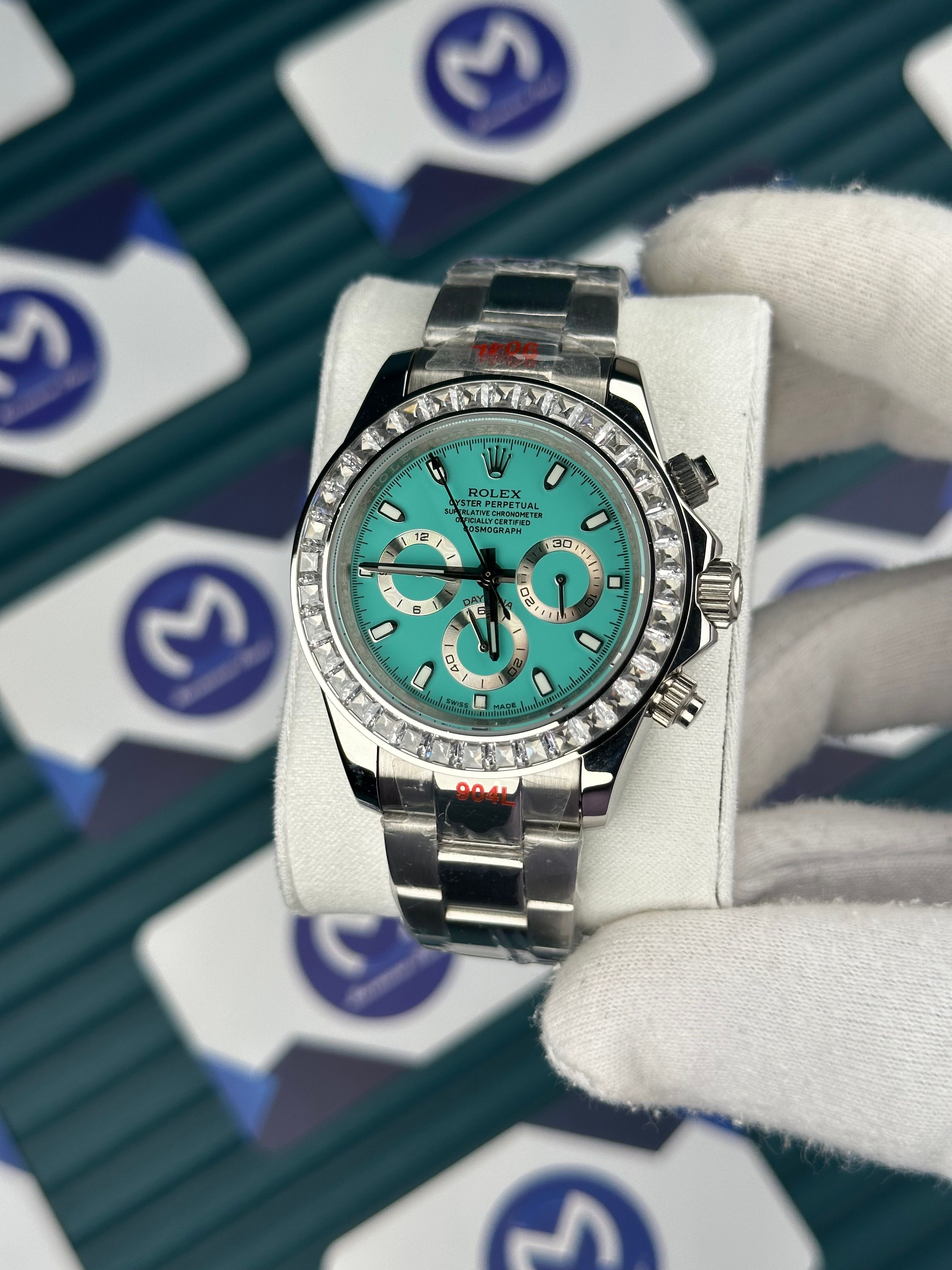 Rolex Daytona Turkuaz Kadran Taşlı Bezel
