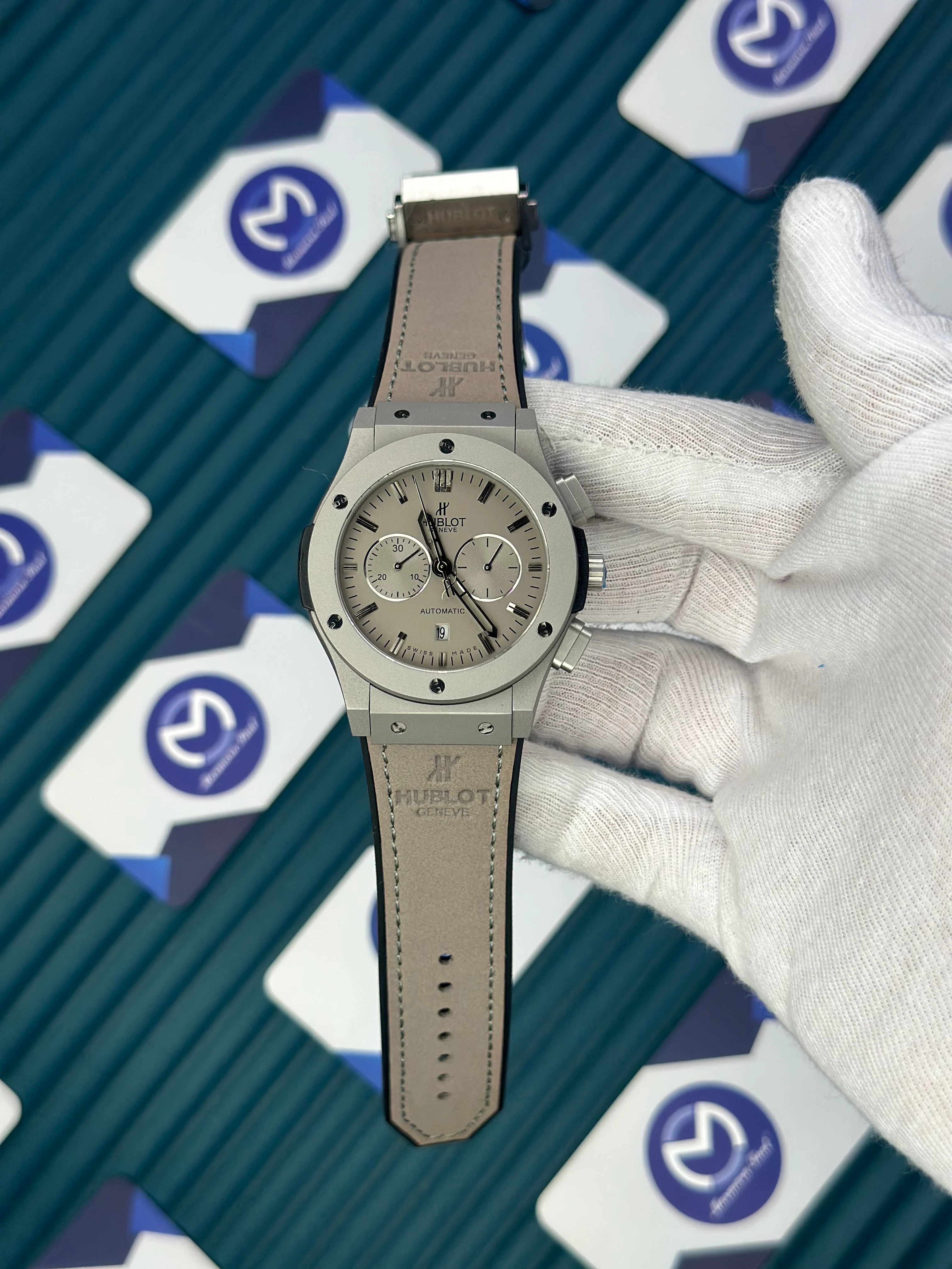 HUBLOT AUTOMATIC VENDOME CREAM CHRONOGRAPH LEATHER 