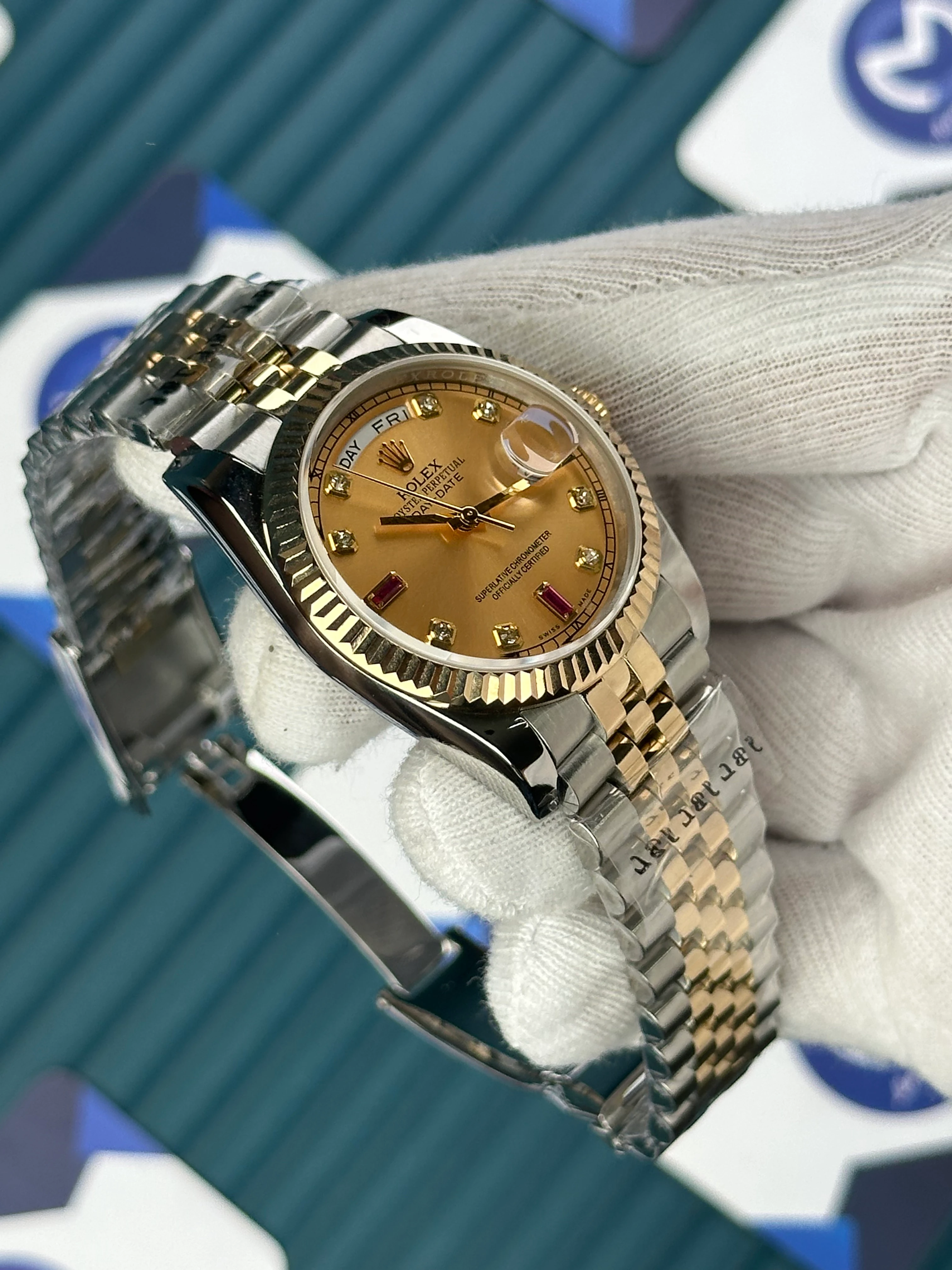 ROLEX 36 MM DAY-DATE GOLD DIAL DIAMON DINDEX GOLD-SILVER JUBILE 
