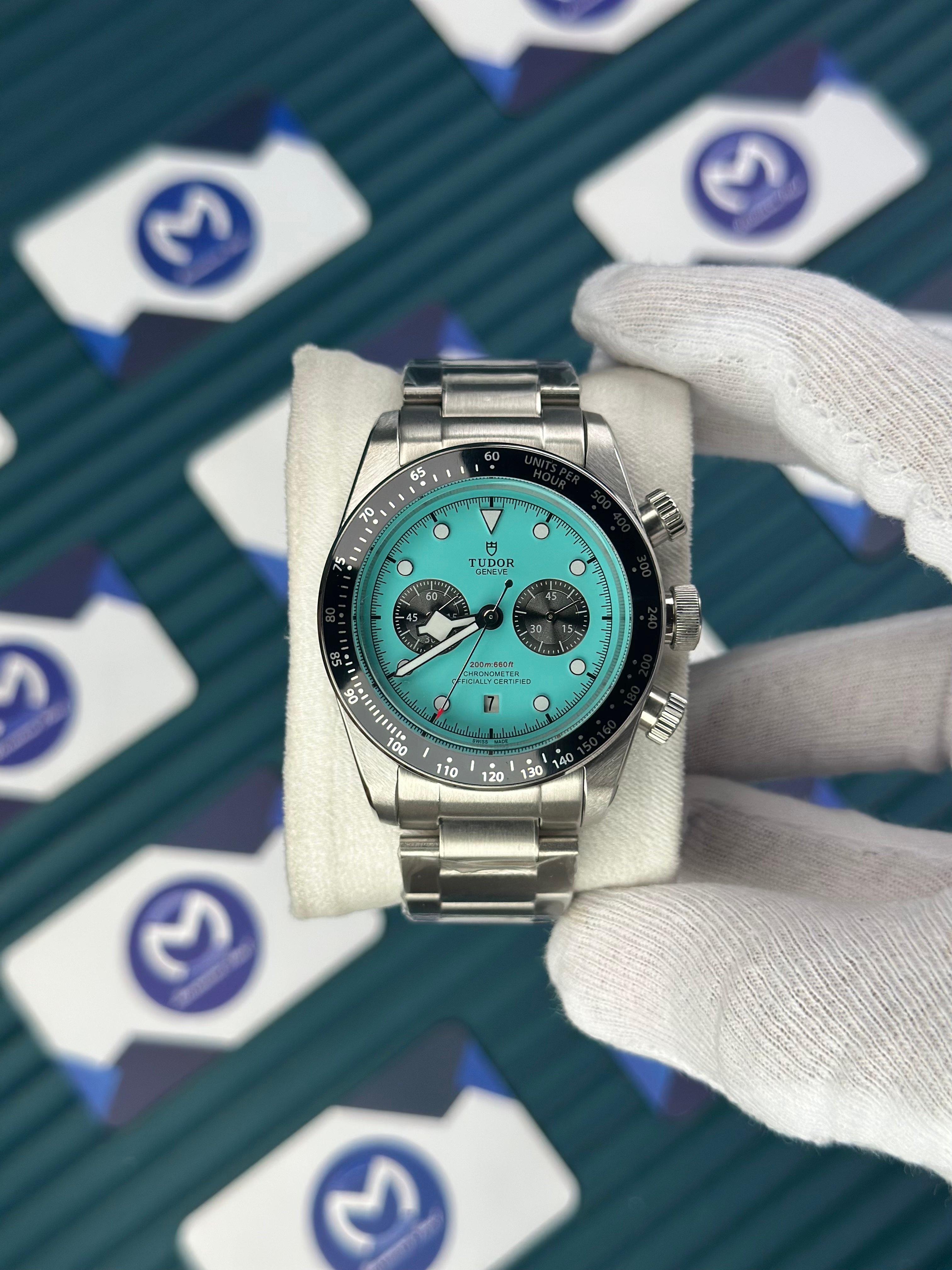 TUDOR BLACK BAY CHRONO FLAMINGO BLUE SILVER OYSTER