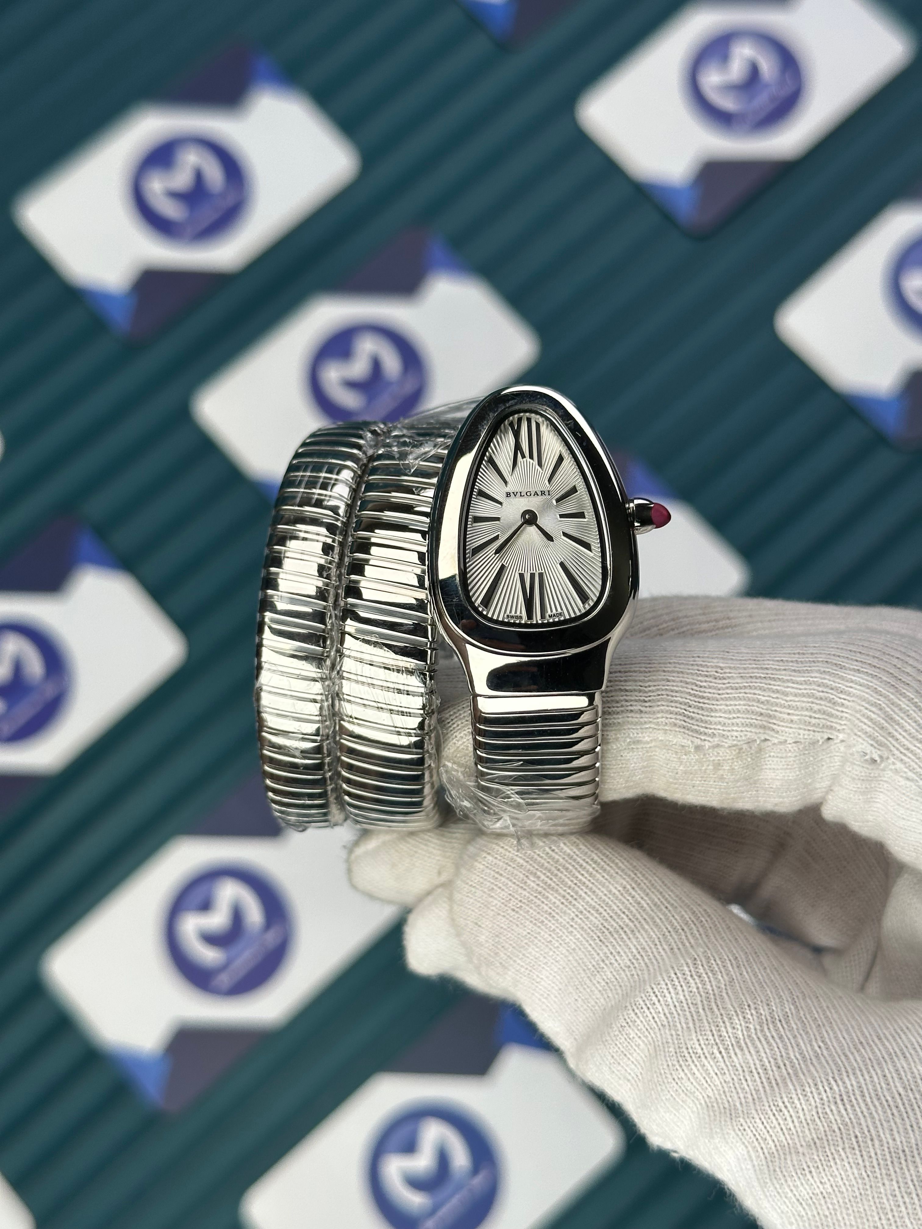 BVLGARI SERPENTI WHITE DIAL SILVER LONG TUBOGAS