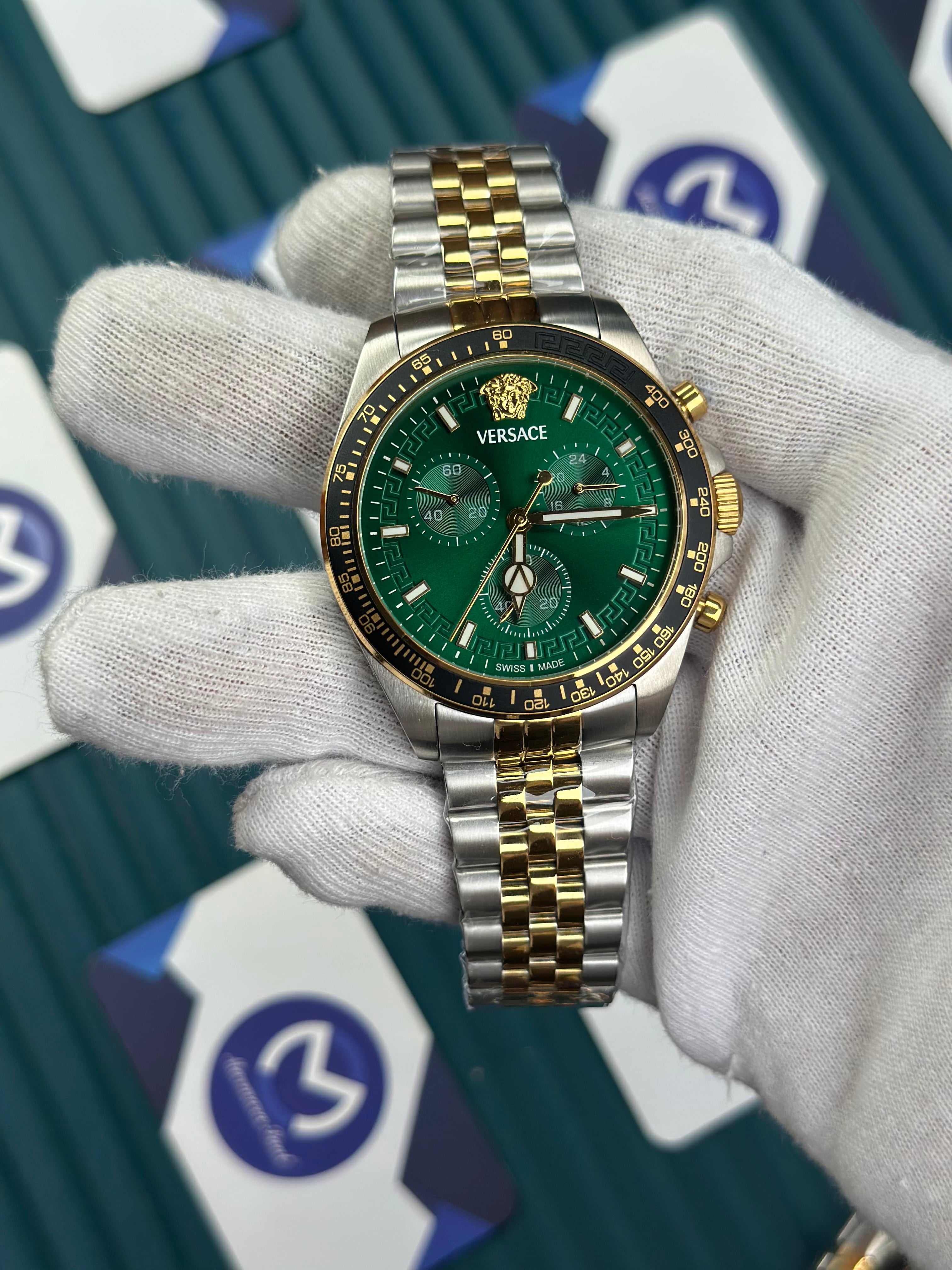 VERSACE NEW GREEN DIAL CHRONOGRAPH GOLD-SILVER JUBILE
