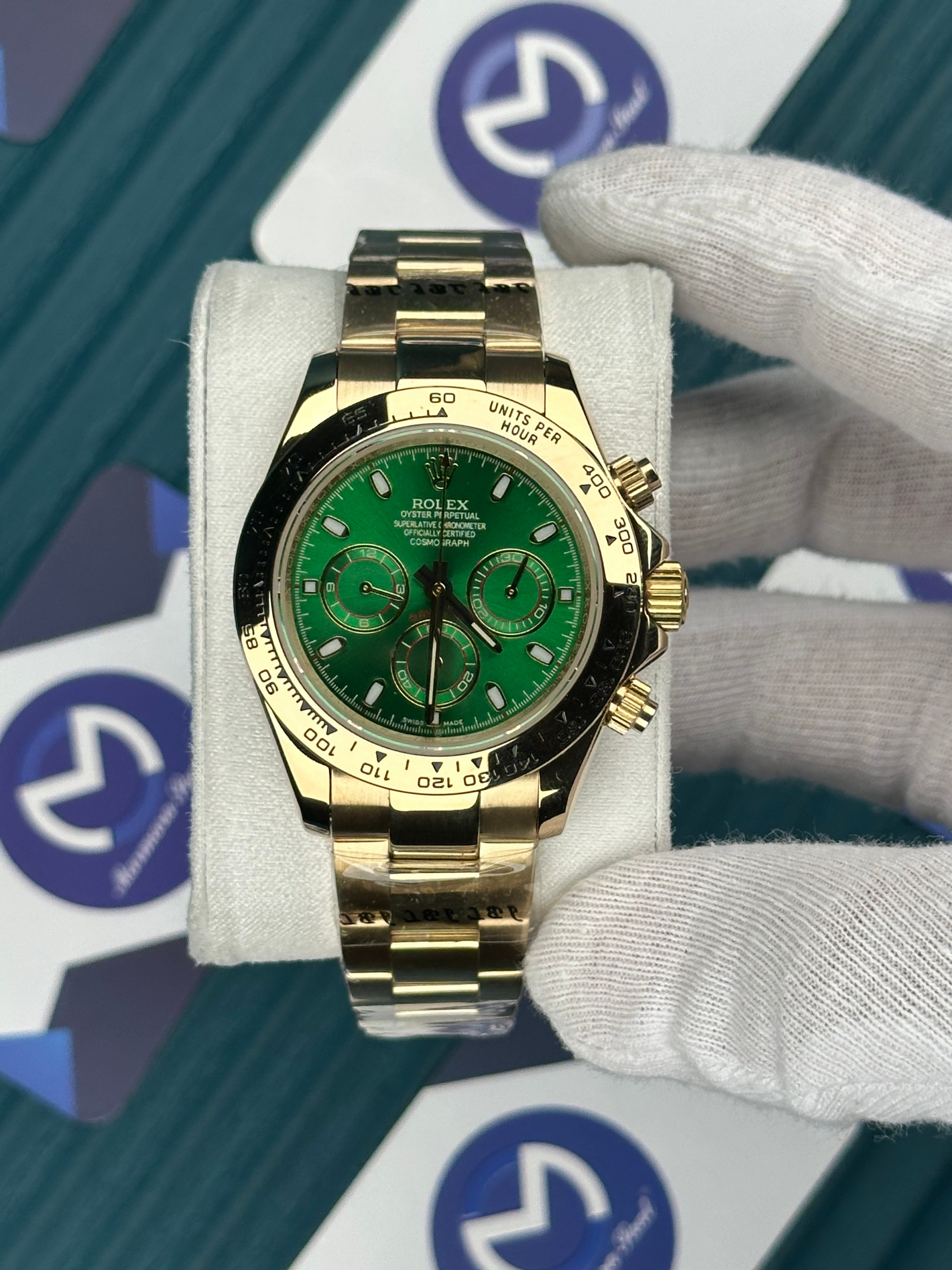 ROLEX DAYTONA GREEN DIAL GOLD OYSTER