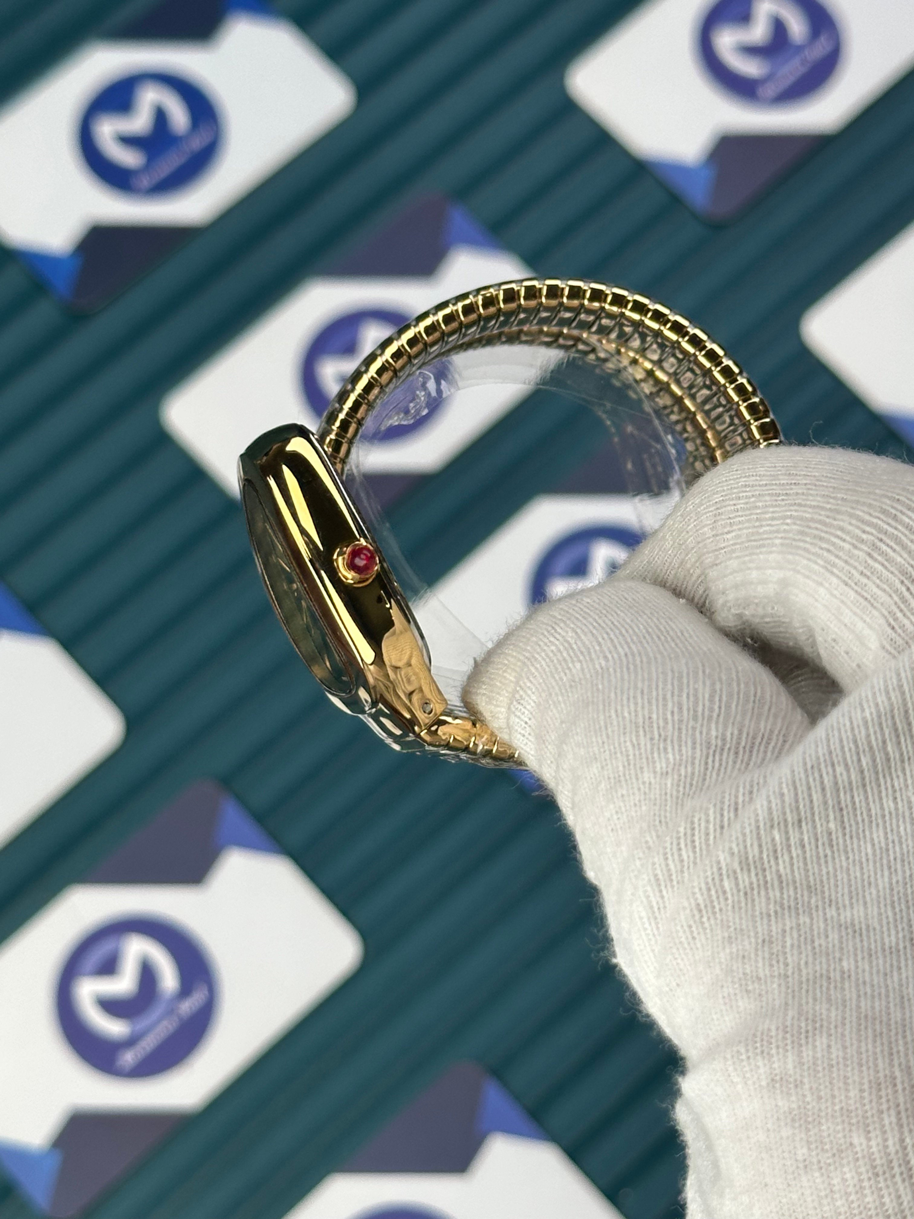 BVLGARI SERPENTI GREEN DIAL GOLD LONG TUBOGAS