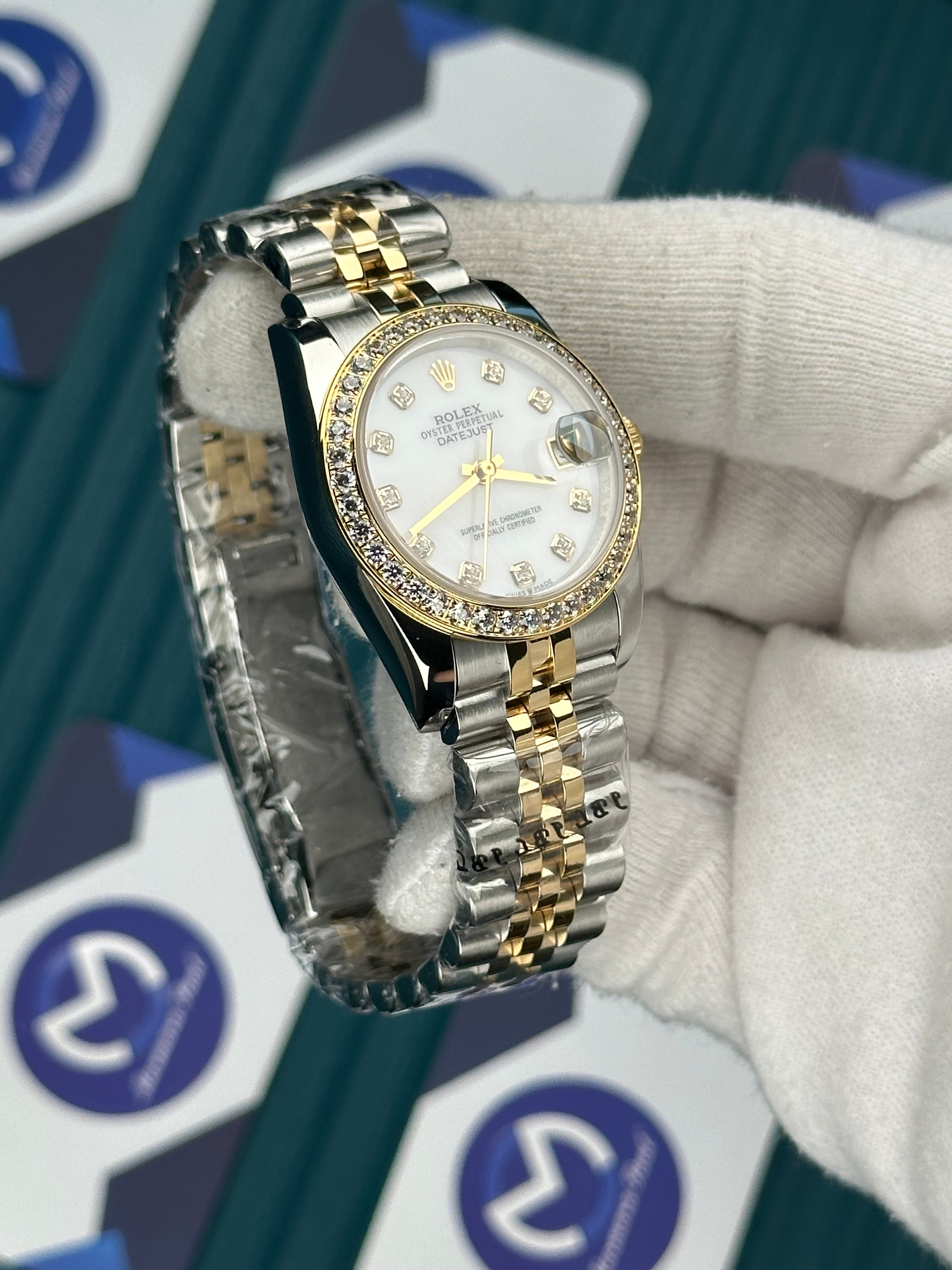 ROLEX 31 SEDEFLİ BEYAZ KADRAN PIRLANTA BEZEL INDEX GOLD-SILVER JUBILEE