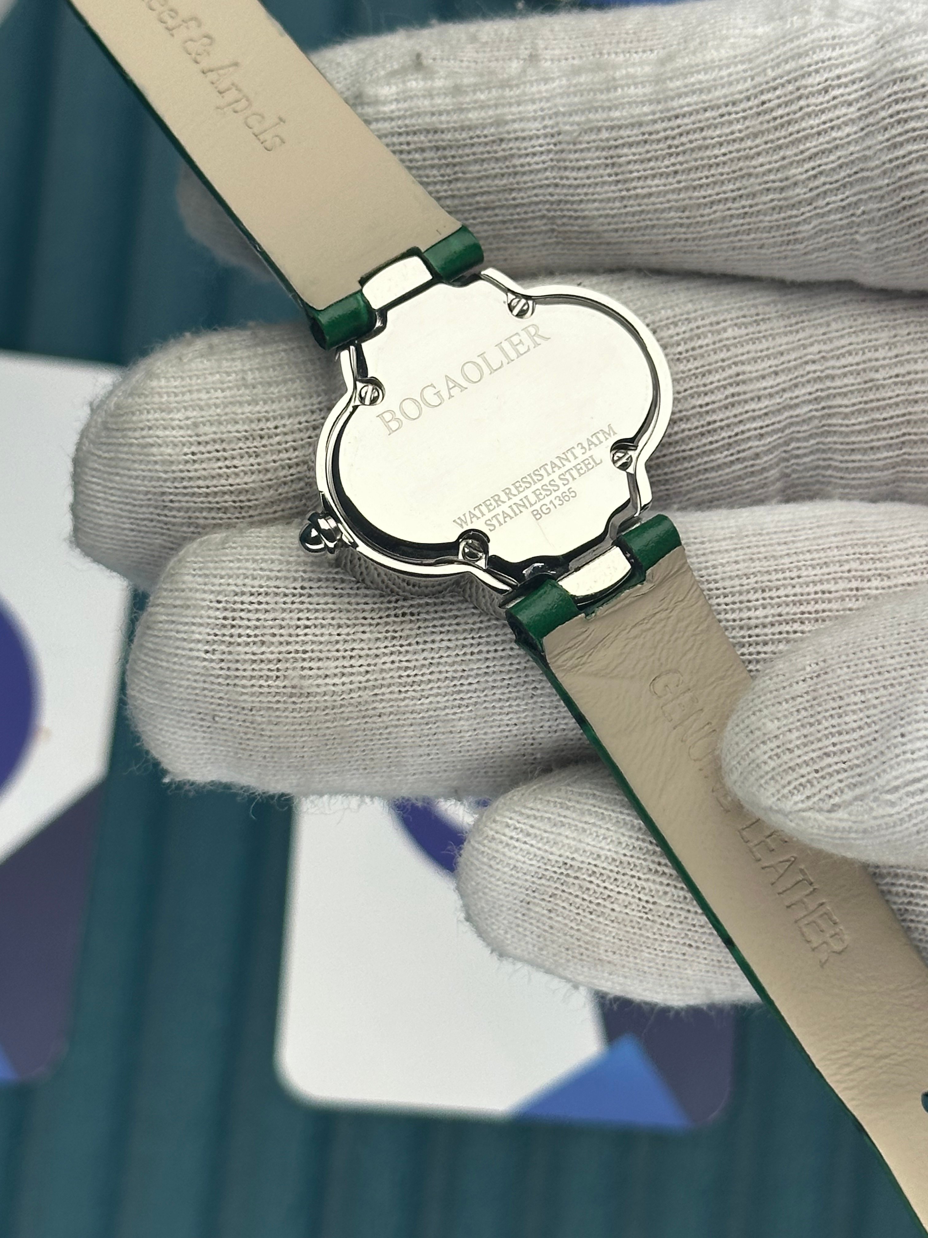 VAN CLEEF & ARPELS LINE GREEN DIAL DIAMOND BEZEL SILVER CASE GREEN LEATHER CORD