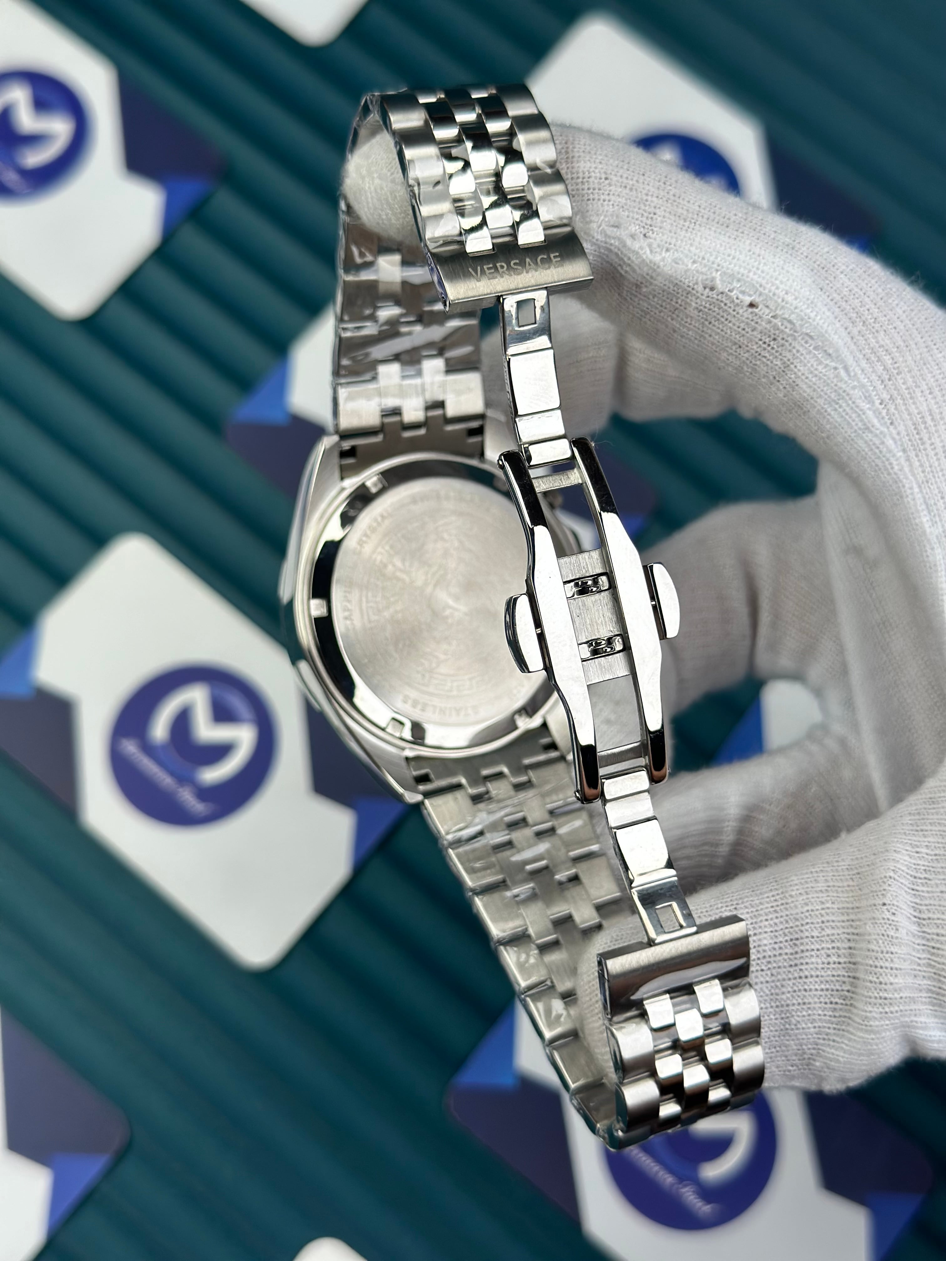 VERSACE WHITE DIAL CHRONOGRAPH SILVER JUBILE