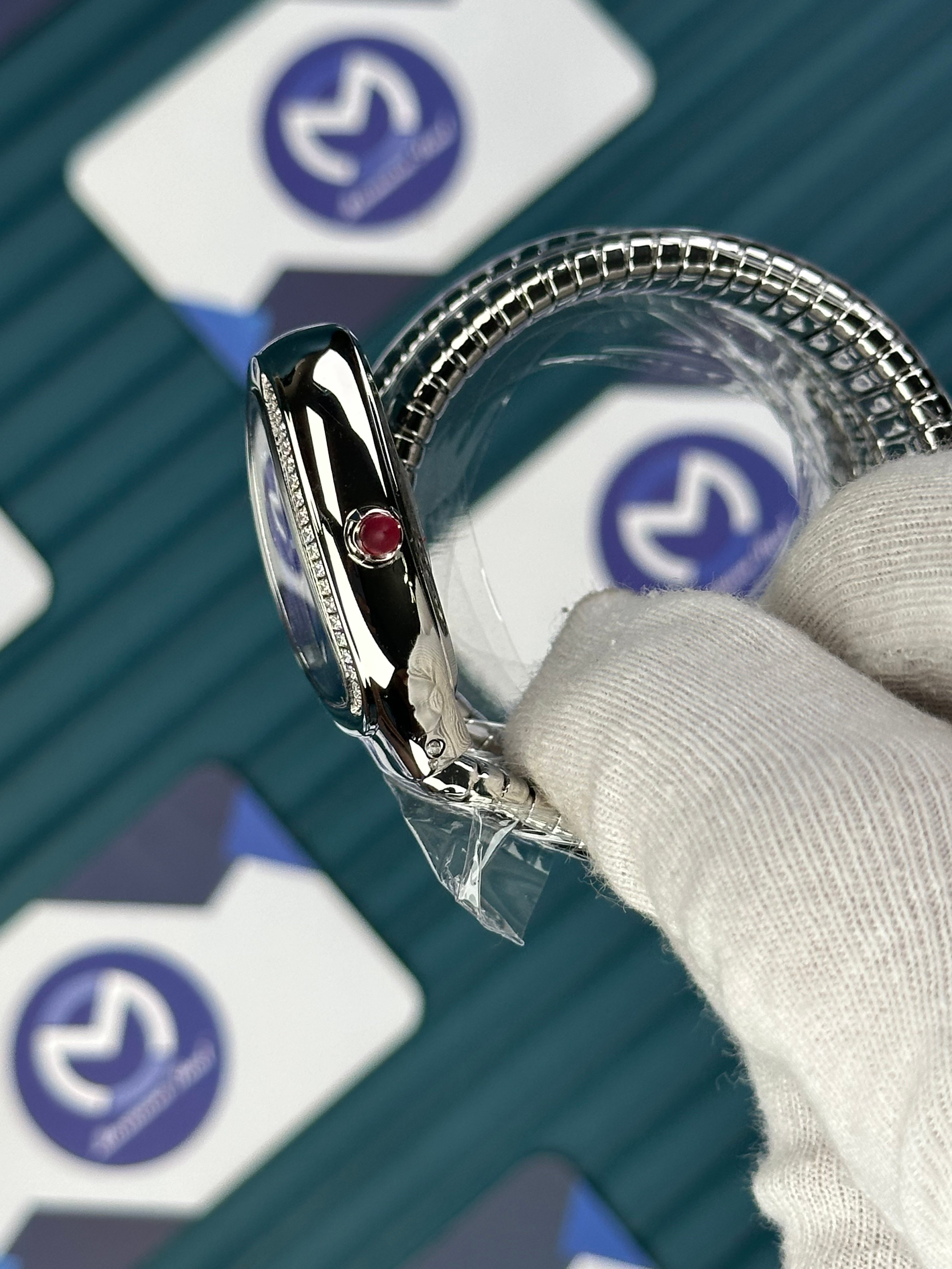 BVLGARI SERPENTI BLUE DIAL DIAMOND BEZEL SILVER LONG TUBOGAS