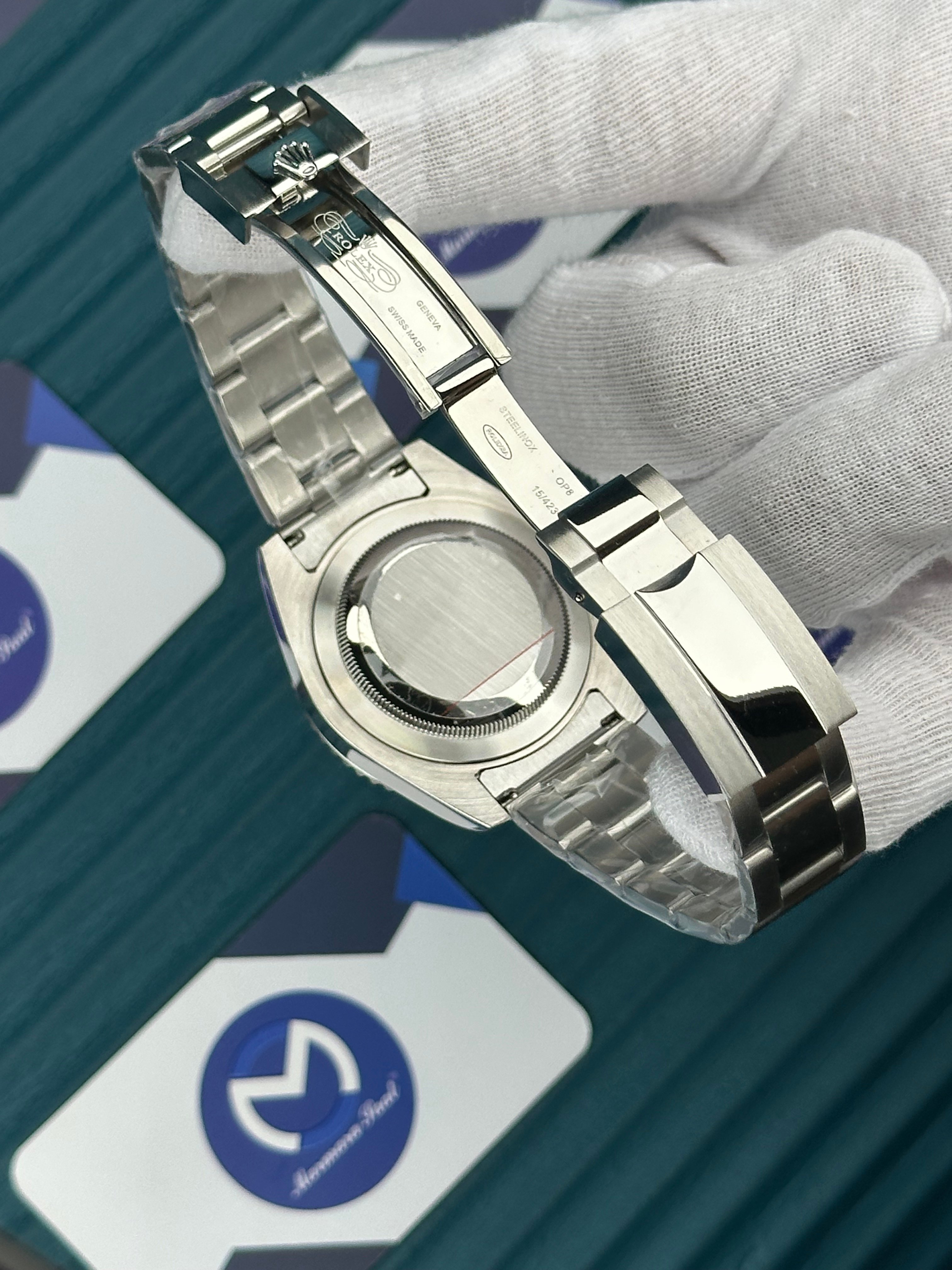 ROLEX DAYTONA WHITE DIAL PANDA SILVER OYSTER