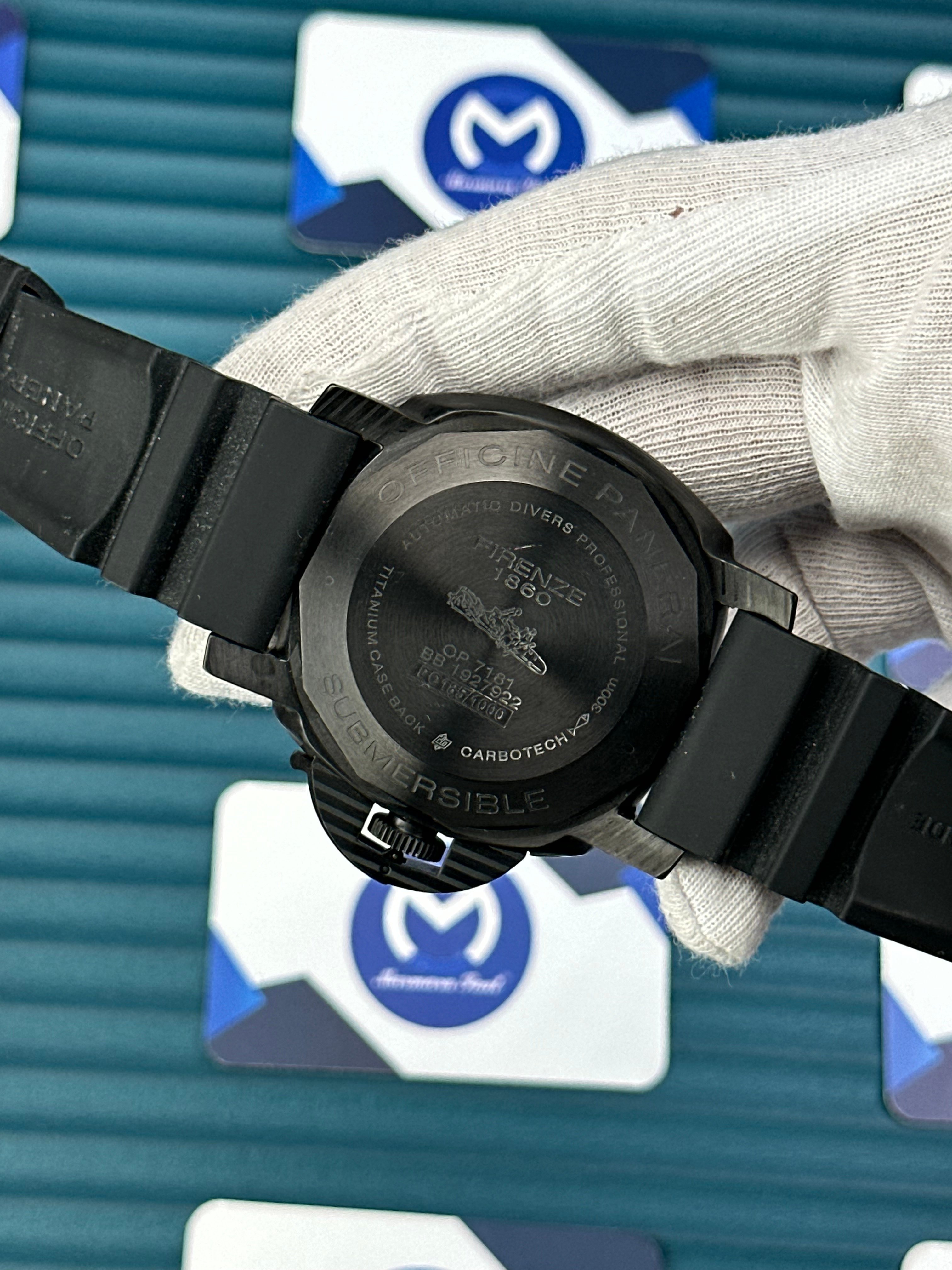 LUMINOR PANERAI CARBON CASE BLACK DIAL AND RUBBER