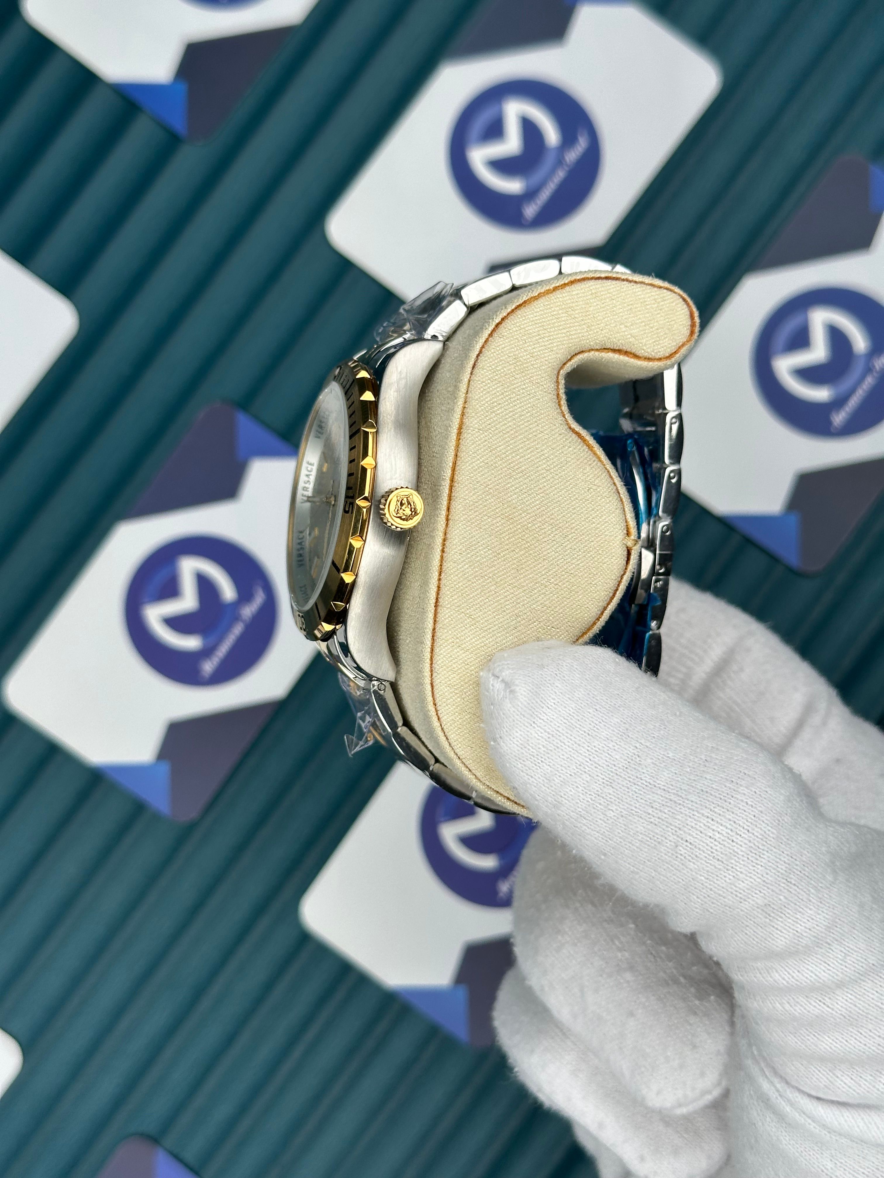 Versace Gold-Silver Oyster Beyaz Kadran