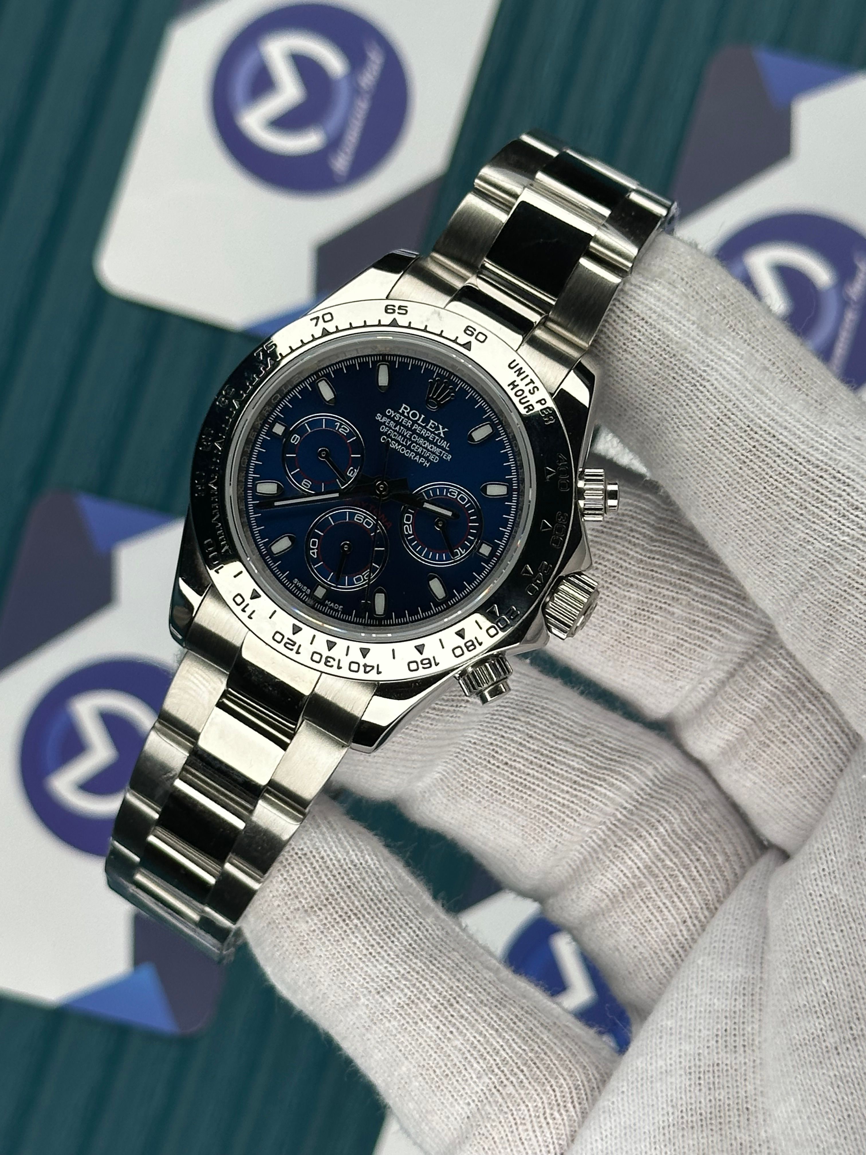 ROLEX DAYTONA BLUE DIAL SILVER BEZEL SILVER OYSTER
