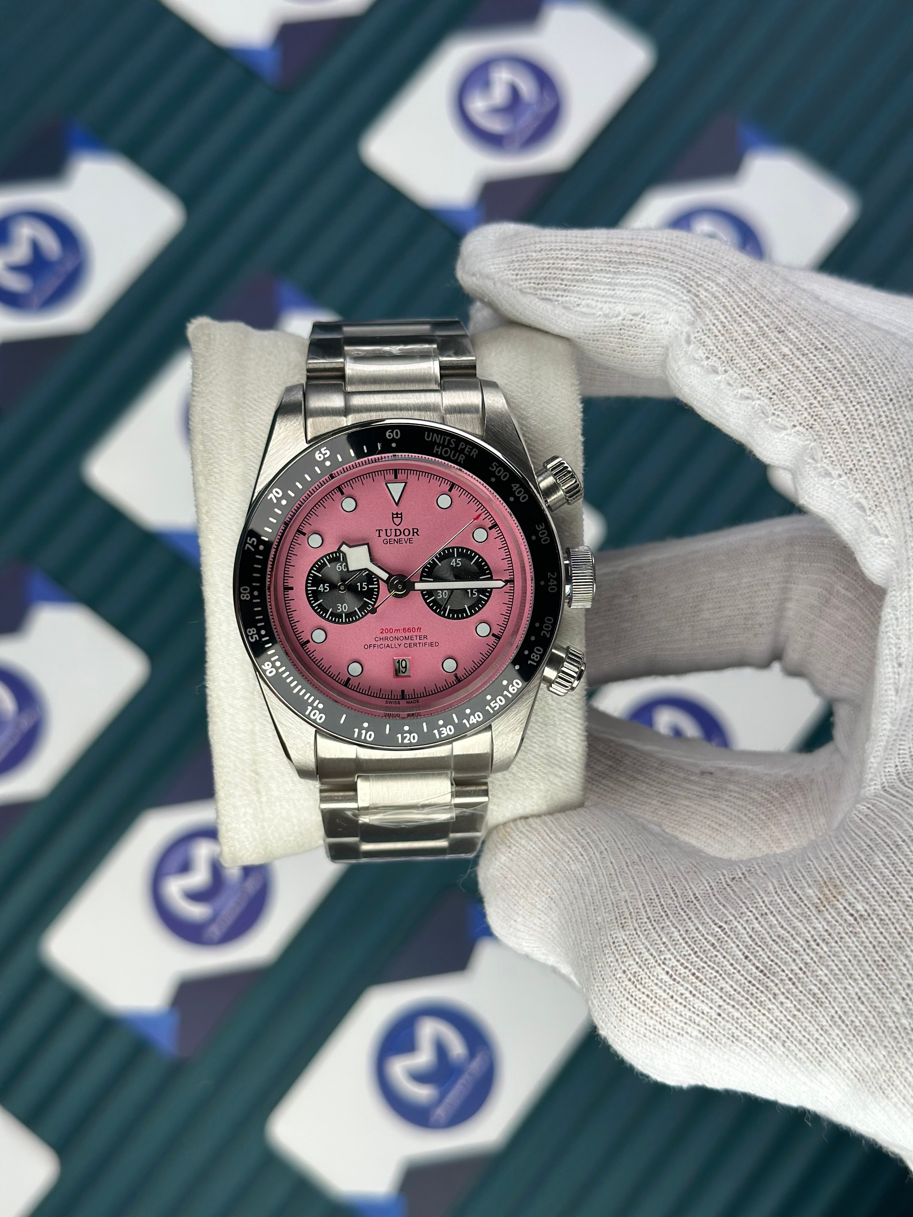 TUDOR BLACK BAY CHRONO MIAMI PINK SILVER OYSTER