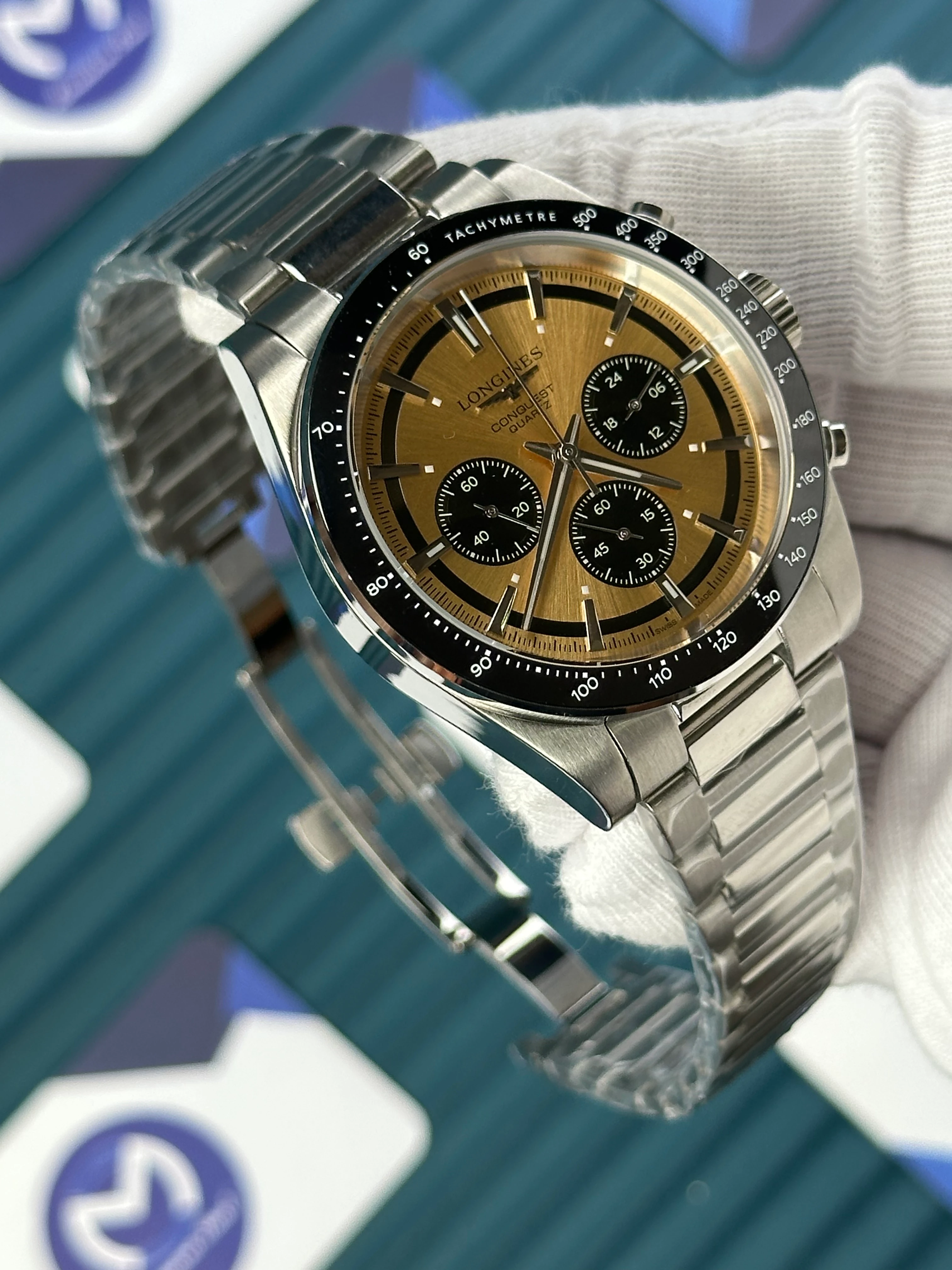 LONGINES CONQUEST CHRONOGRAPH AUTOMATIC GOLDEN REFLECTED SUNLIGHT DIAL SILVER 