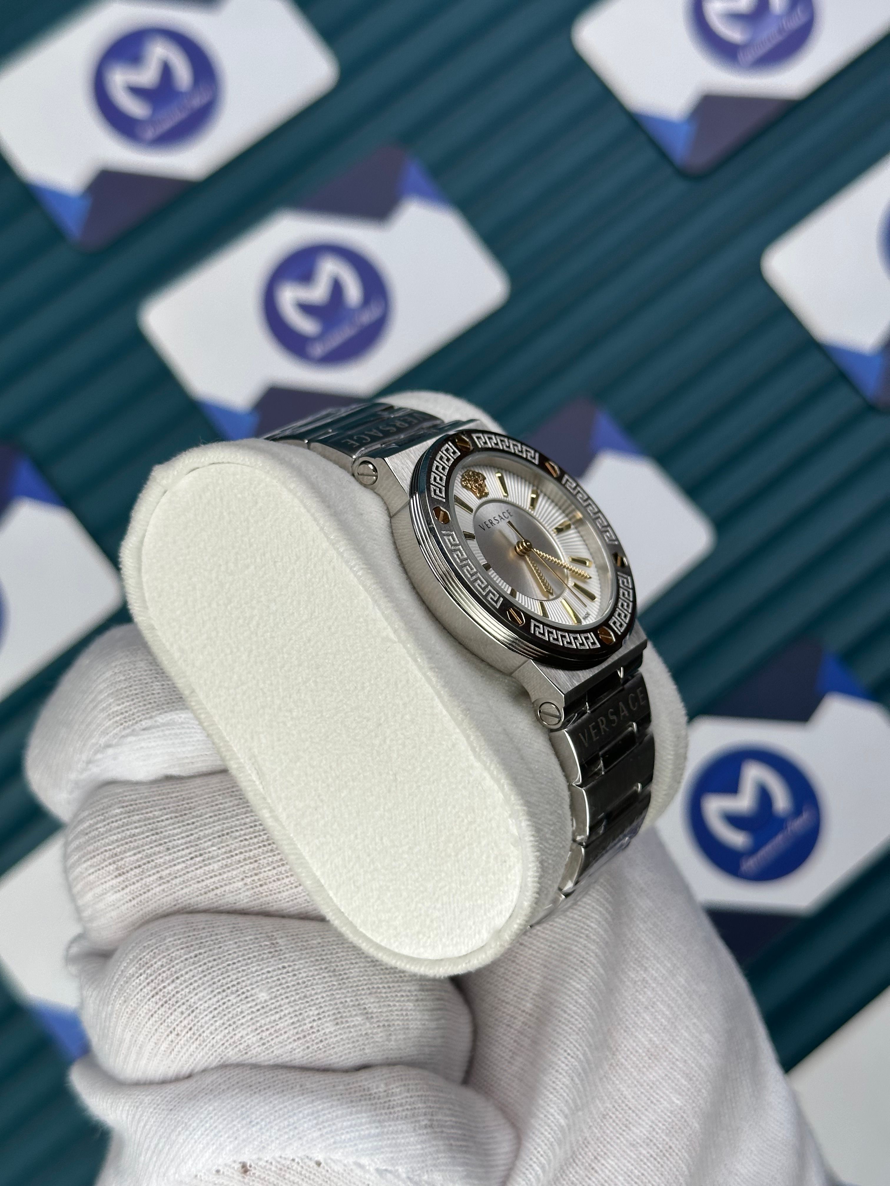 VERSACE 36 WHITE DIAL GOLD INDEX SILVER CORD 
