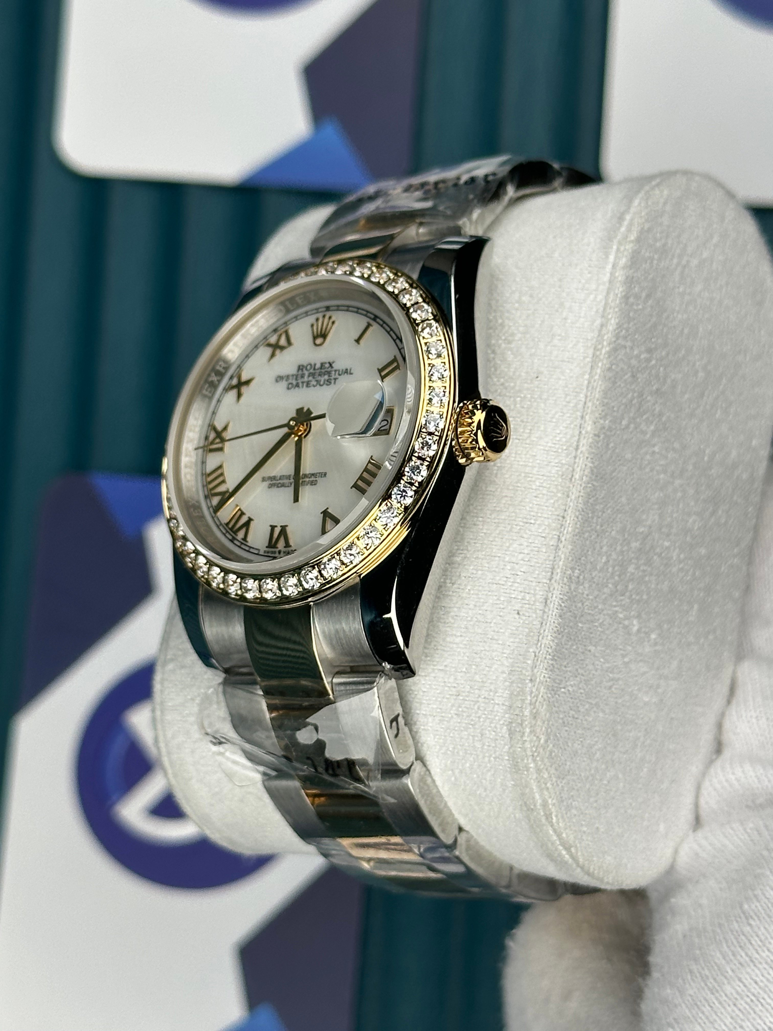 ROLEX BEYAZ SEDEF ROMA INDEX PIRLANTA BEZEL GOLD-SILVER OYSTER
