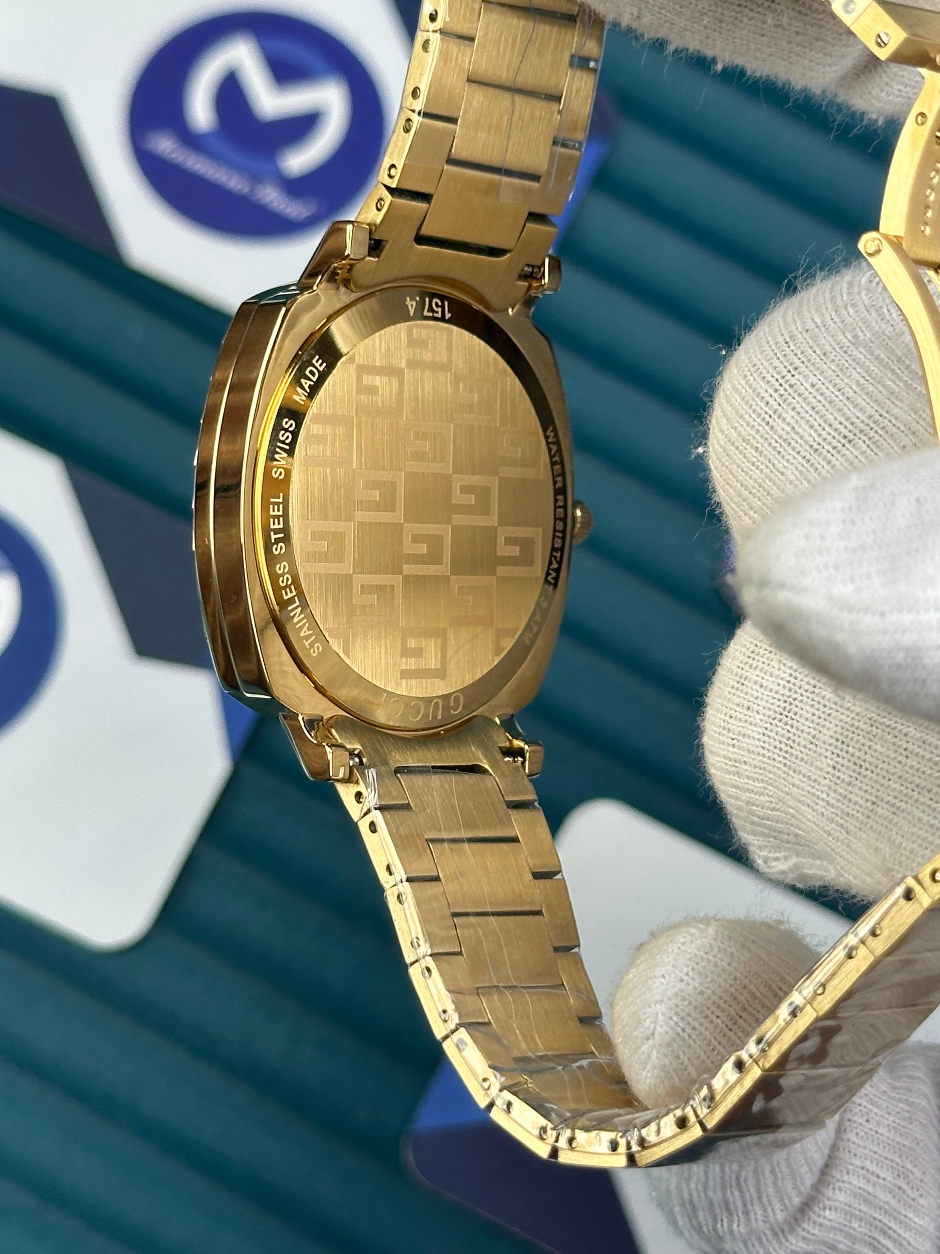GUCCI WOMAN DIAMOND CUT GREEN DIAL GOLD CORD