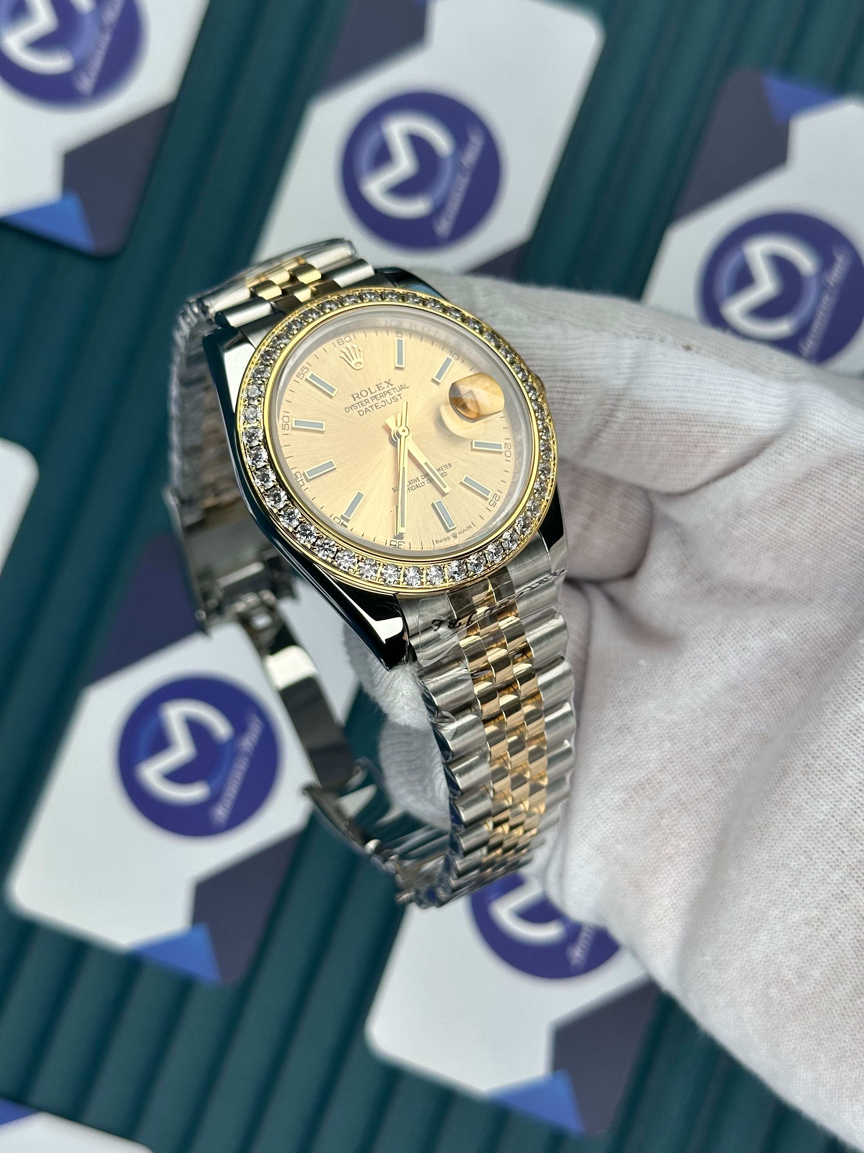 ROLEX DATEJUST DIAMOND BEZEL GOLD DIAL GOLD-SILVER JUBILE