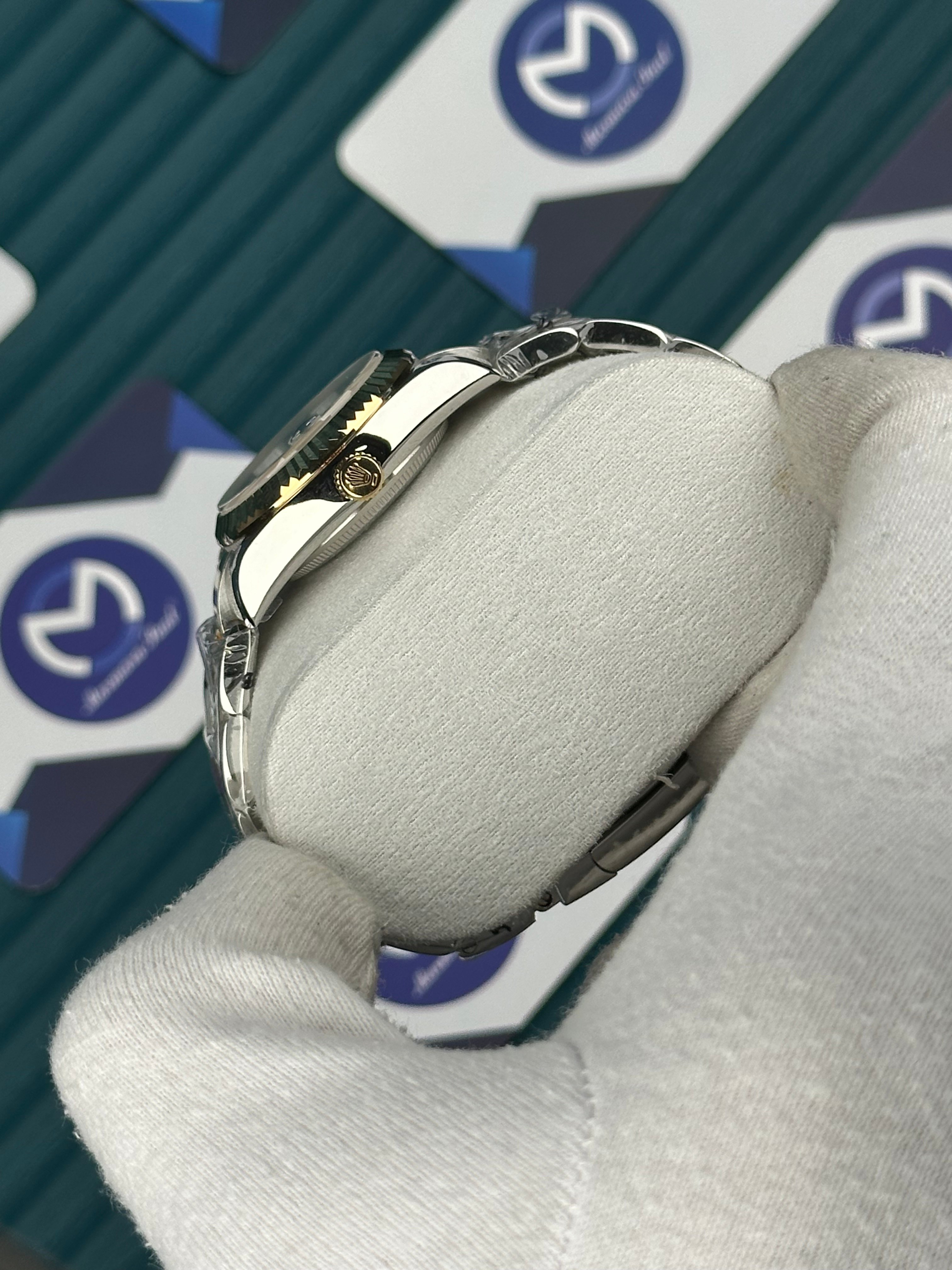 ROLEX 31 DATEJUST DIAMOND INDEX WHITE DIAL OYSTER 