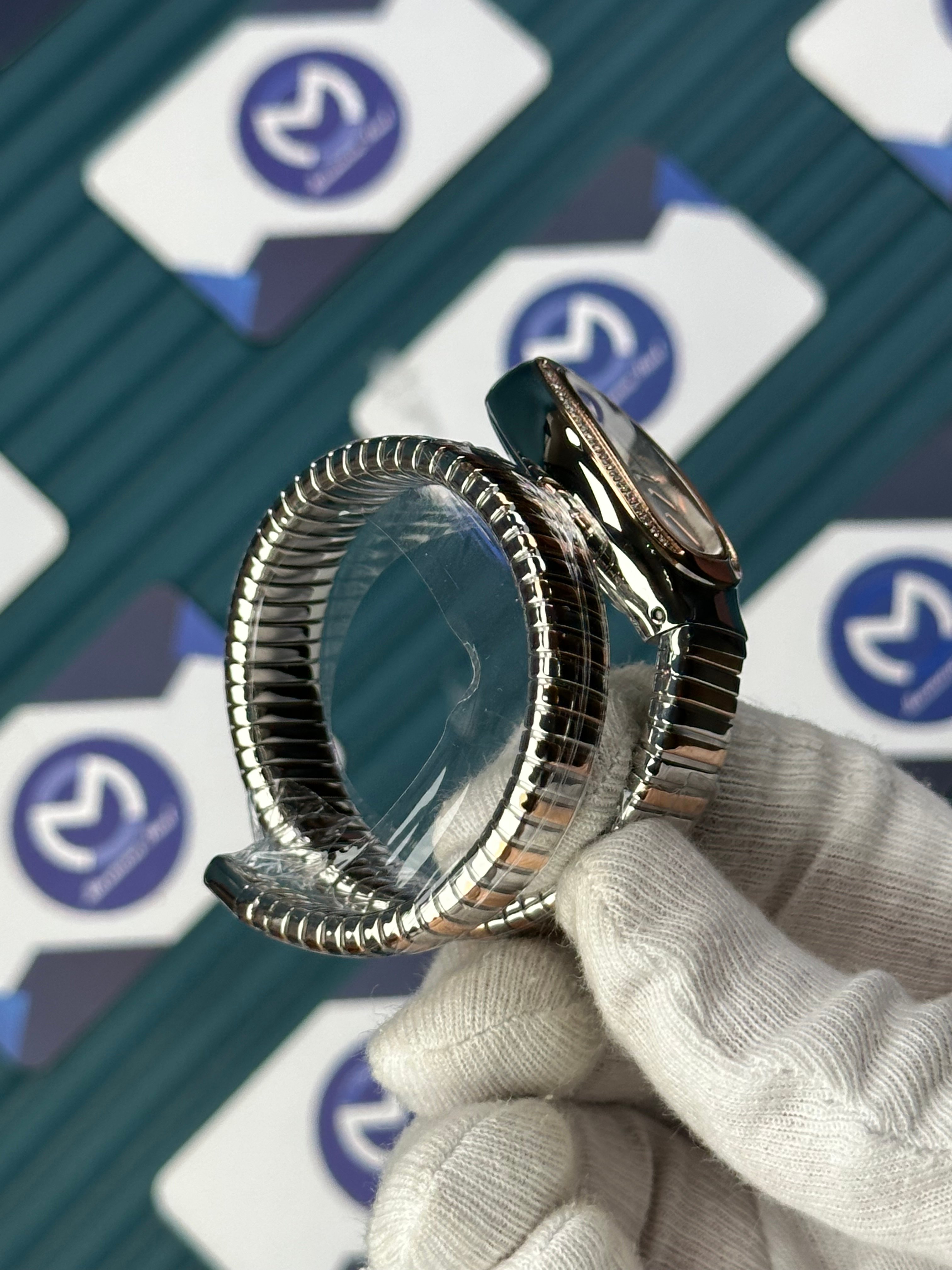 BVLGARI SERPENTI WHITE DIAL DIAMOND BEZEL ROSE-SILVER SHORT TUBOGAS