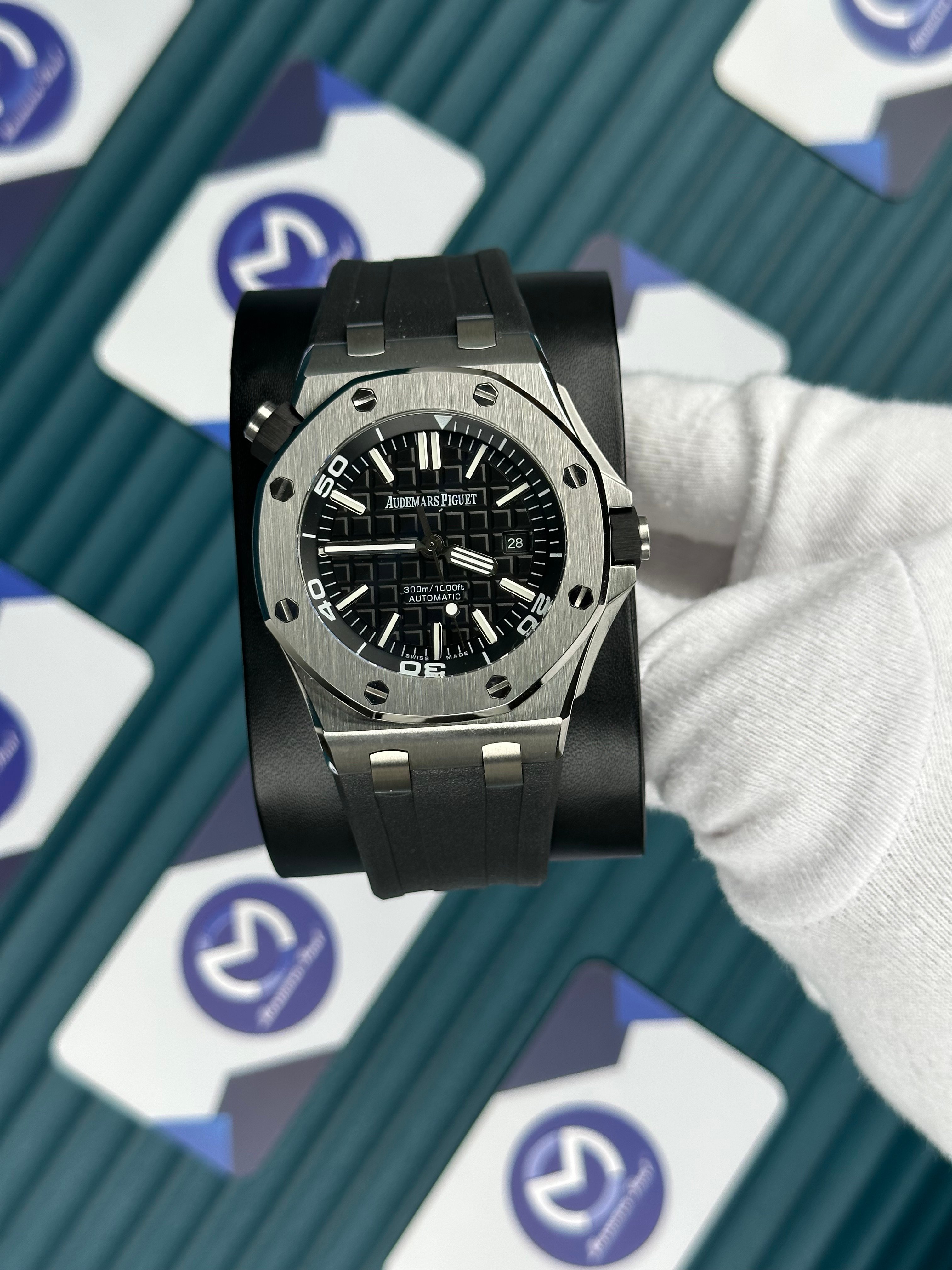Audemars Piguet Royal Oak Offshore Diver Siyah Kadran Automatic